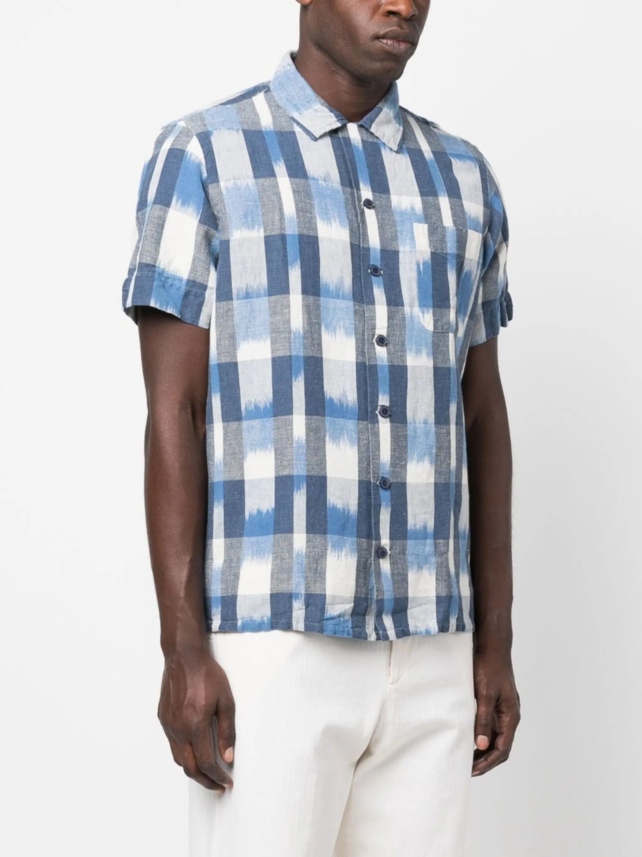 short-sleeve check-print shirt