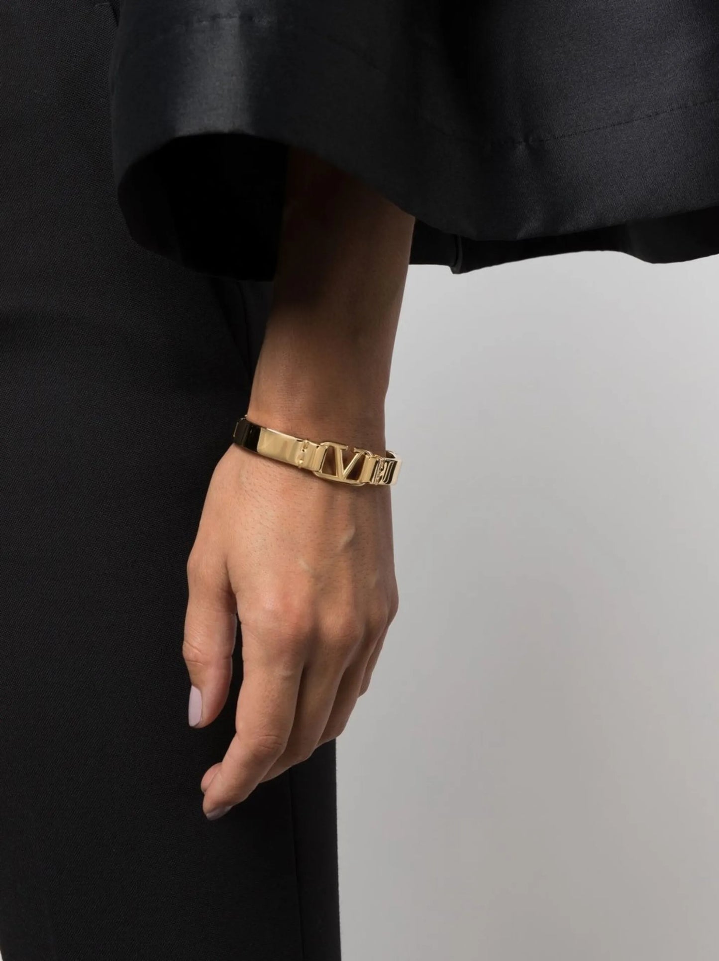 VLogo Signature bangle bracelet