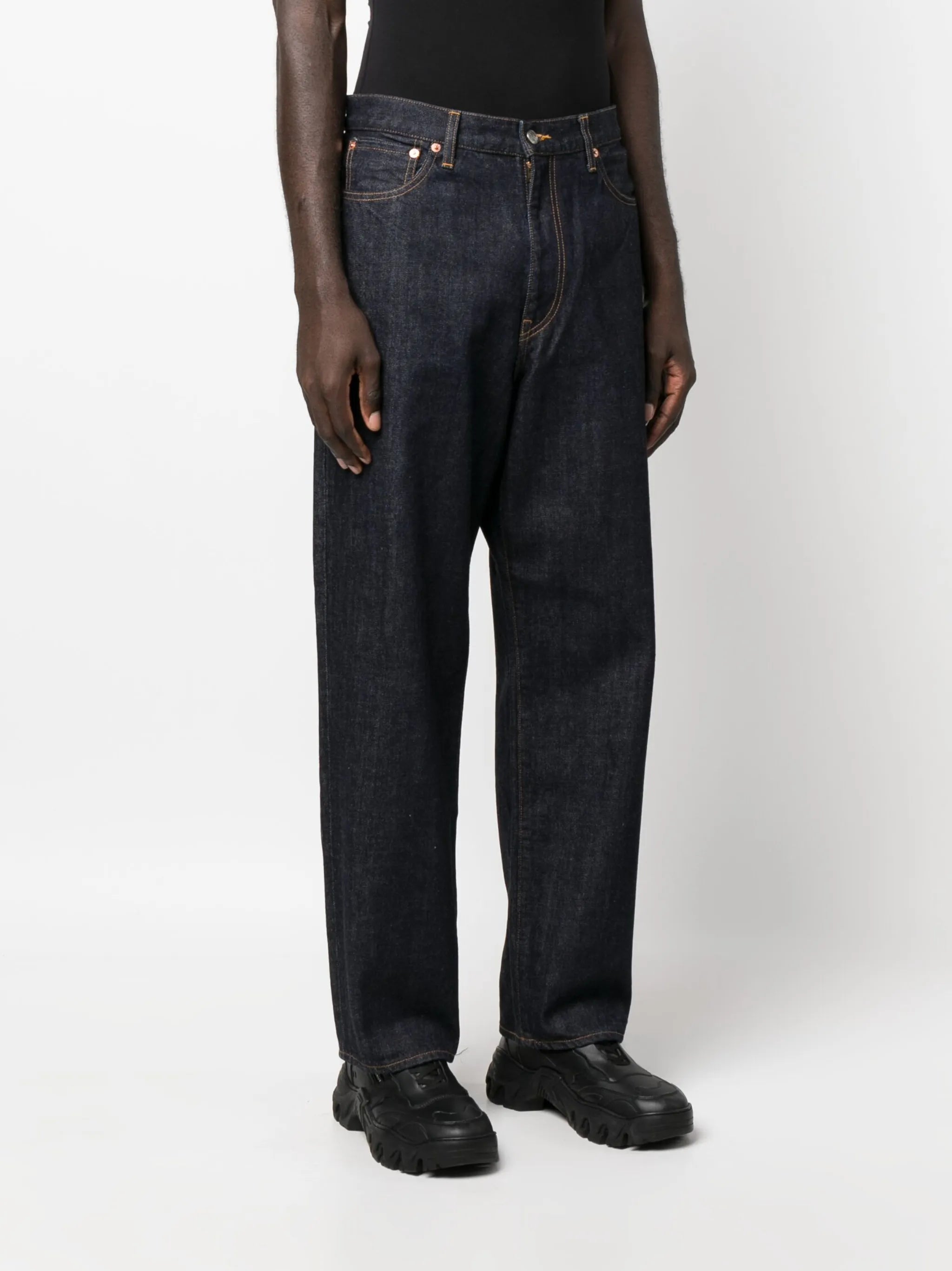 wide-leg cotton cargo pants