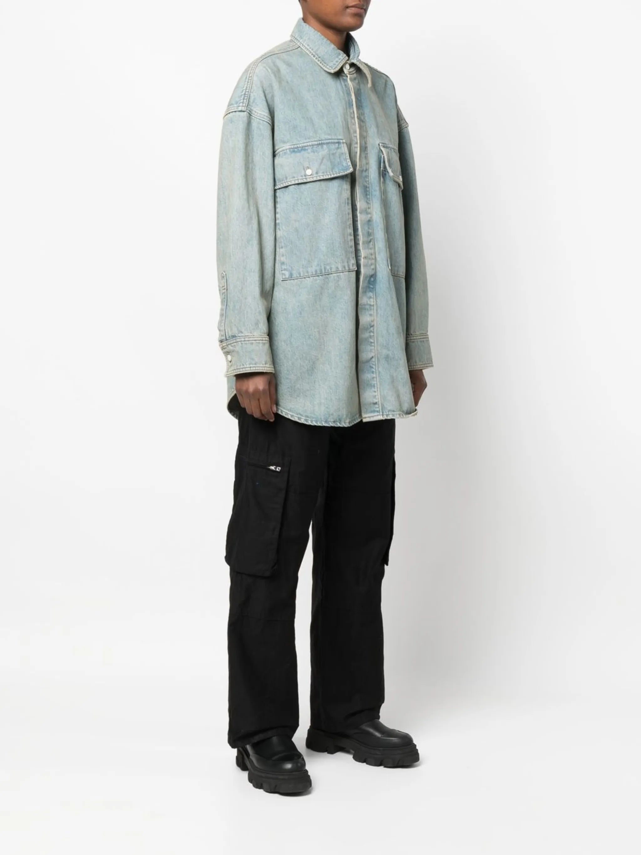 embroidered-logo detail denim shirt