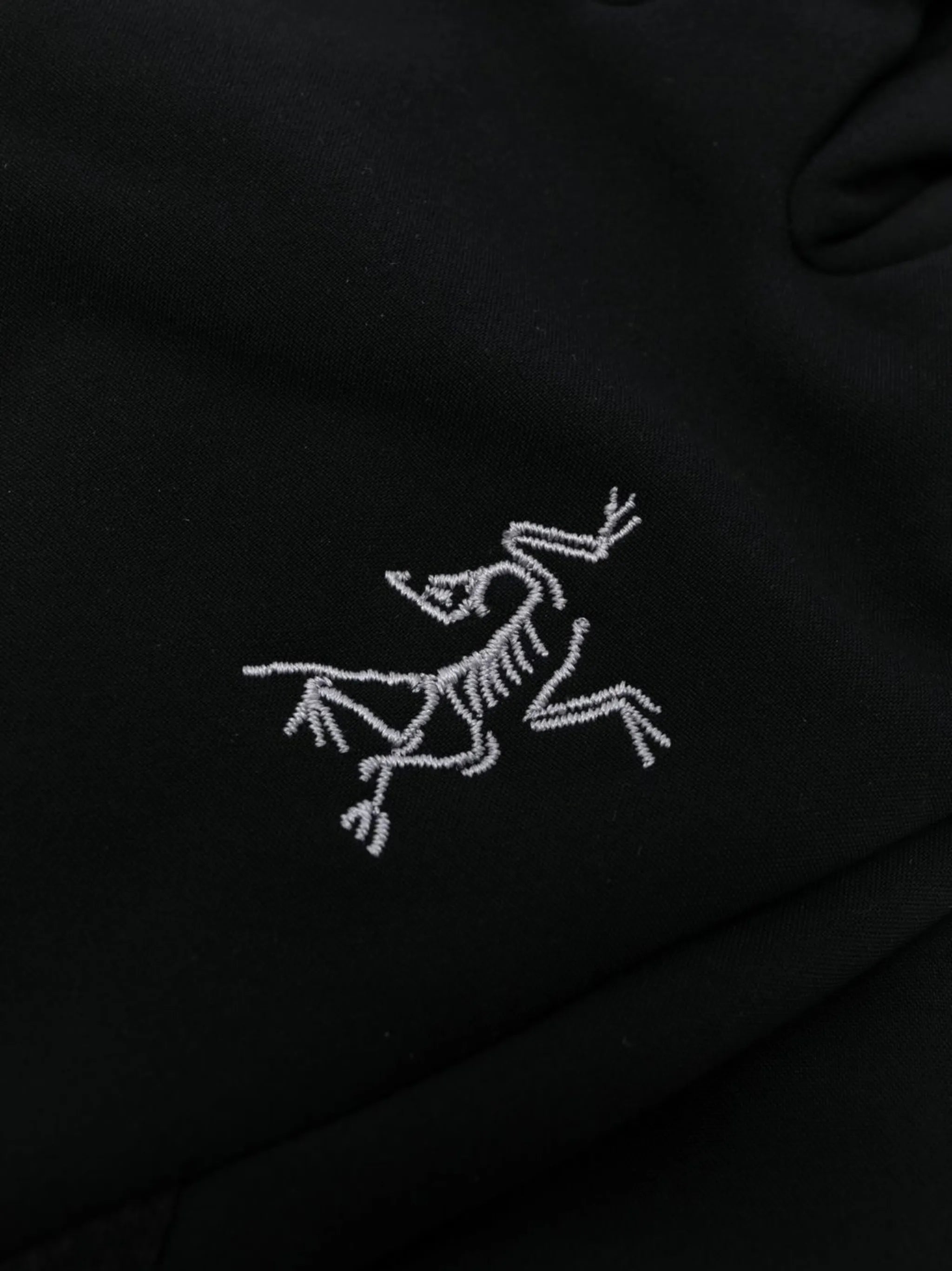 embroidered-design gloves