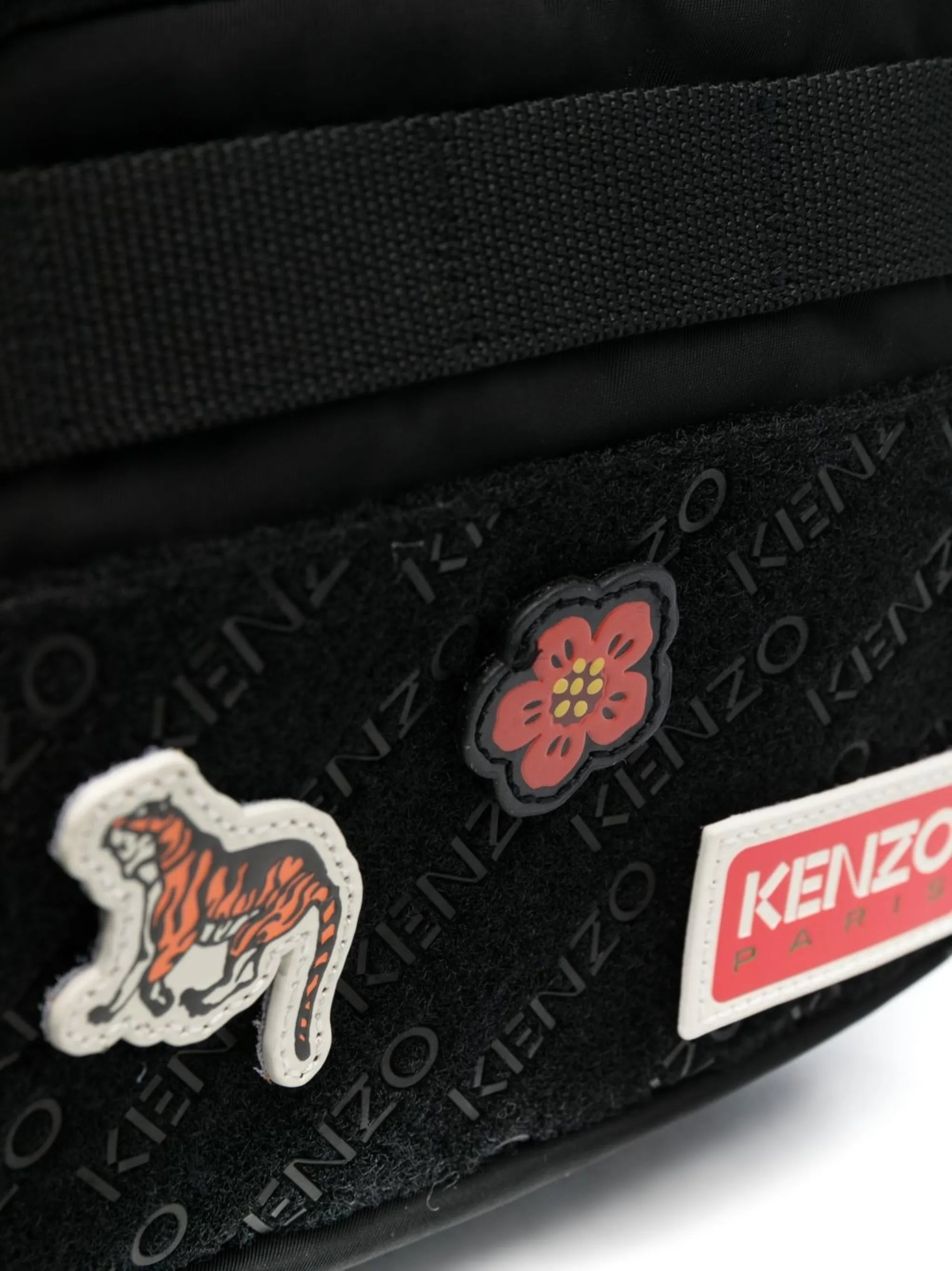 appliqué logo backpack