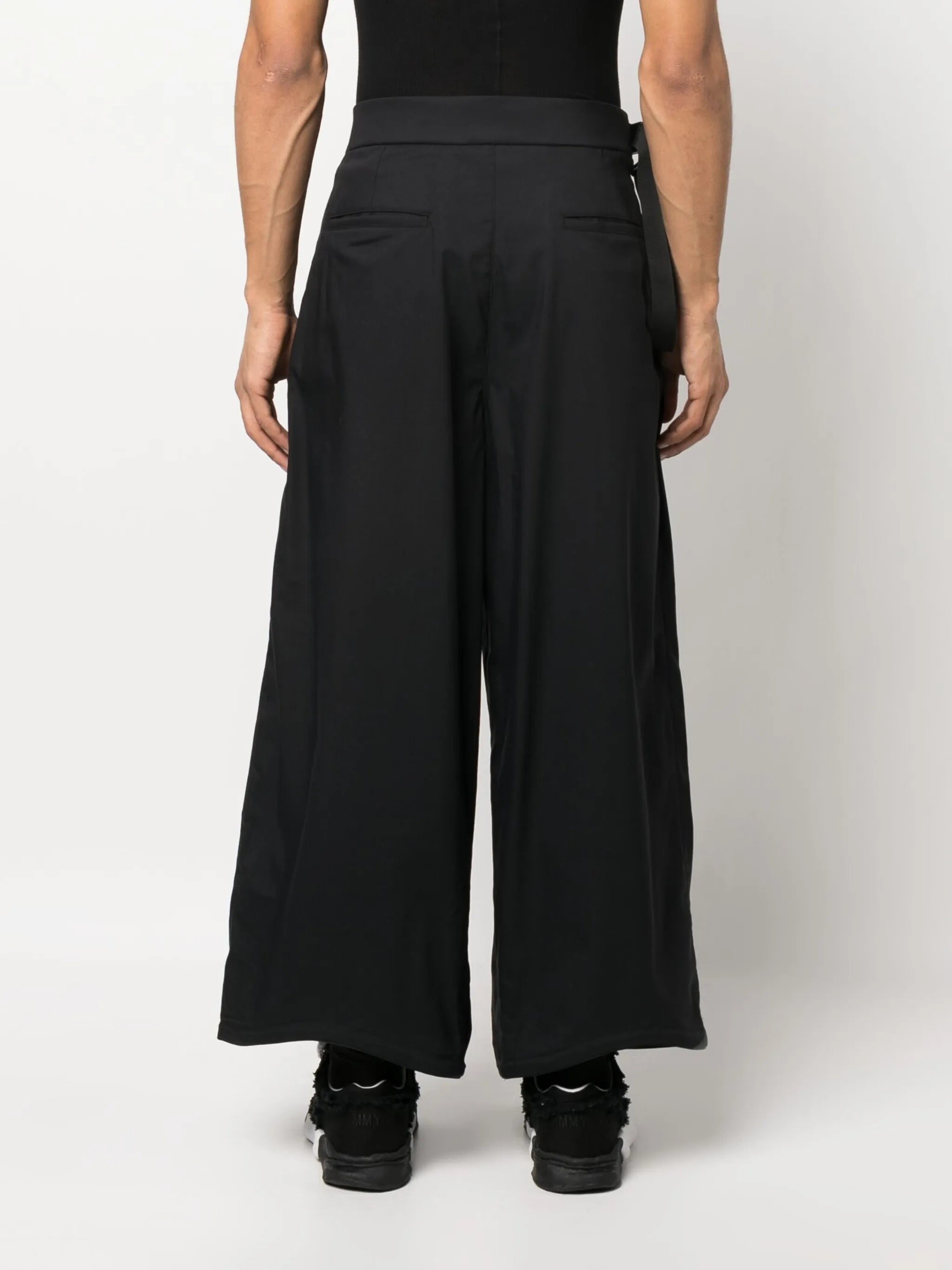 pleated wide-leg trousers