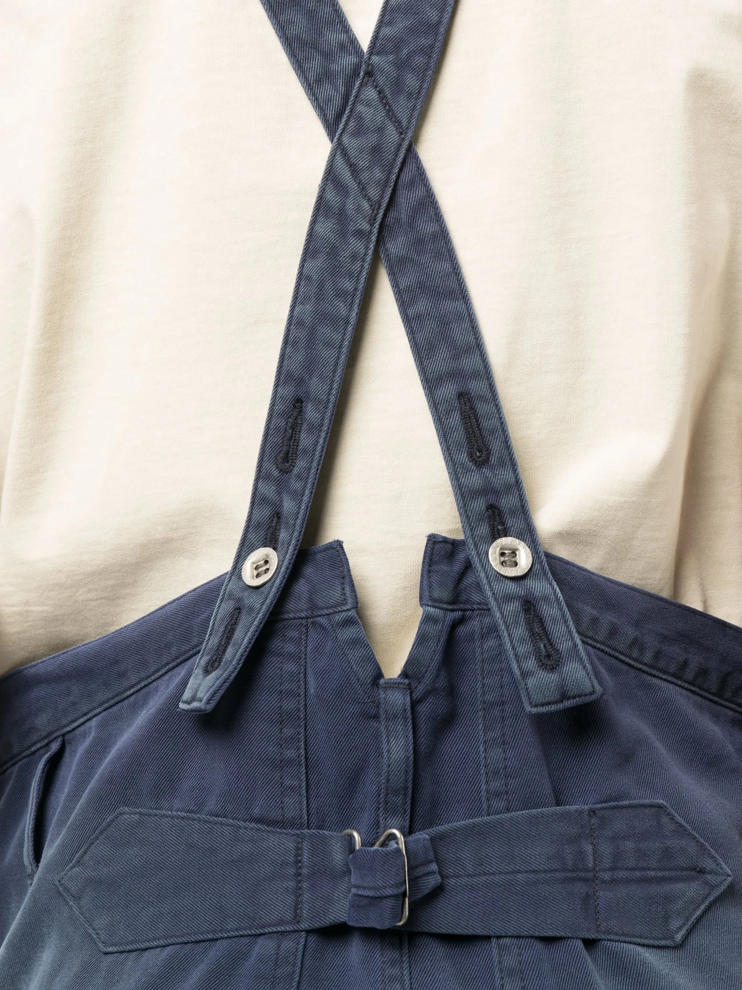 waist-belt straight-leg trousers