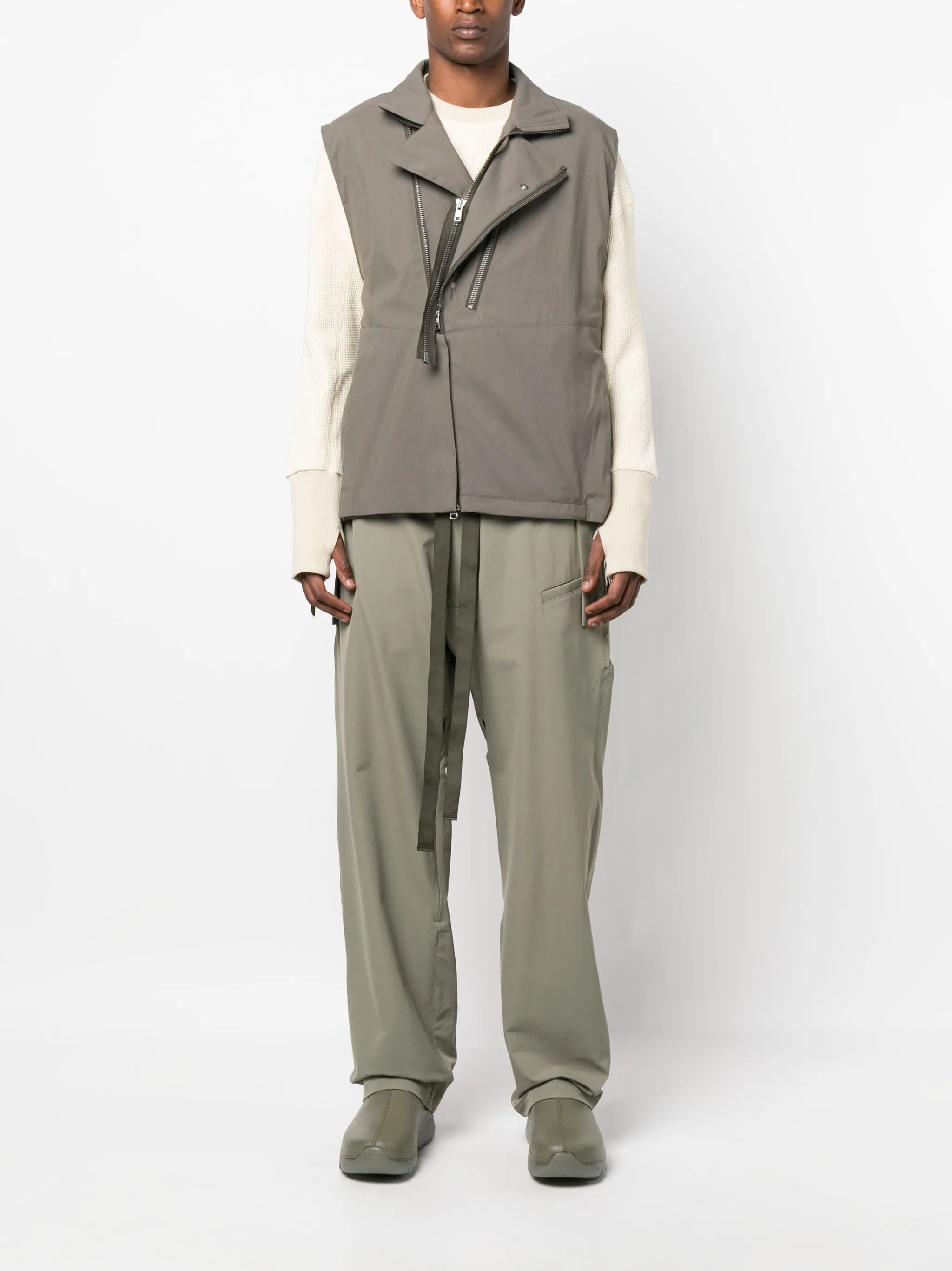 water-repellent zip-up vest