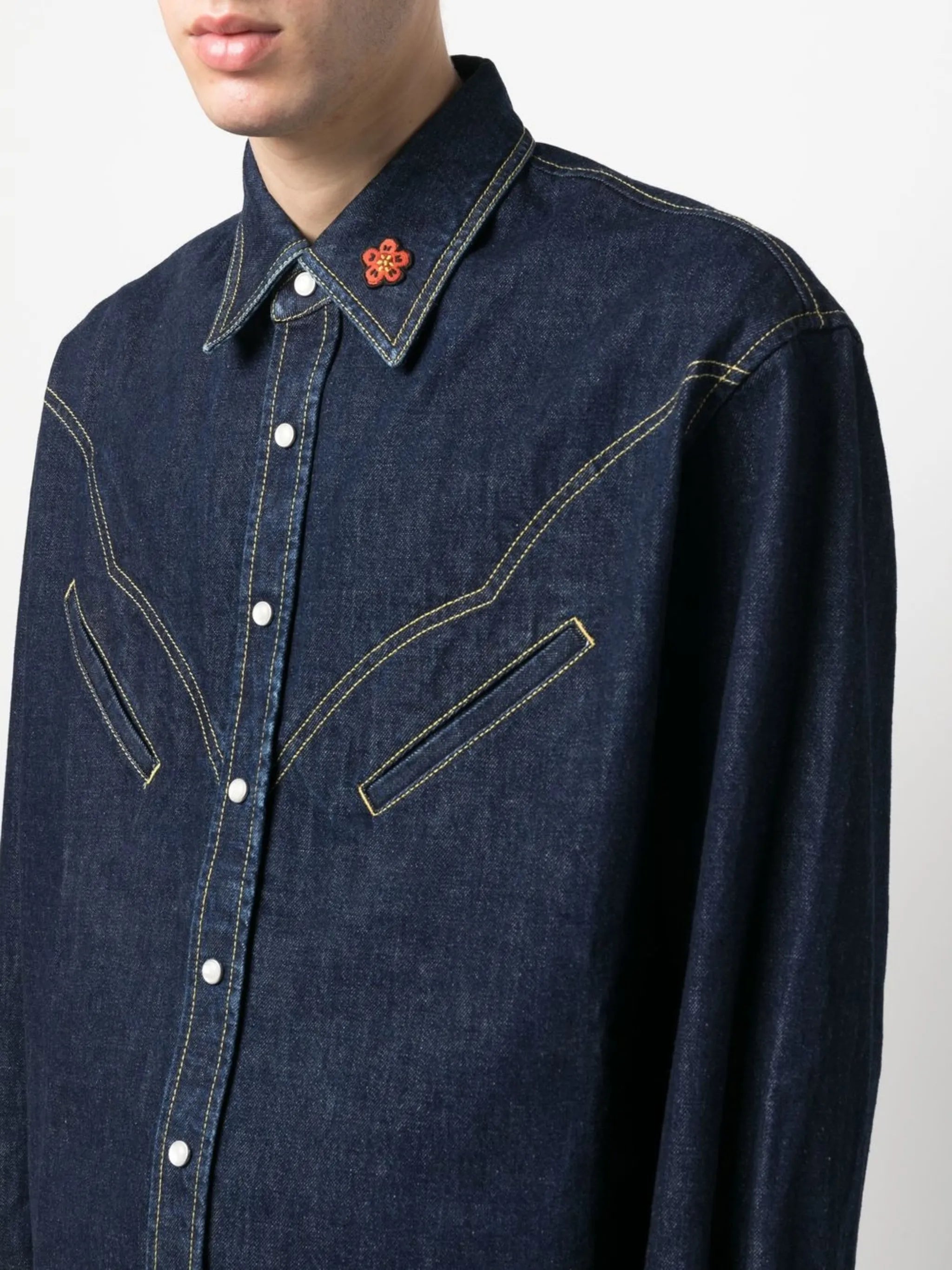 Western-style denim shirt