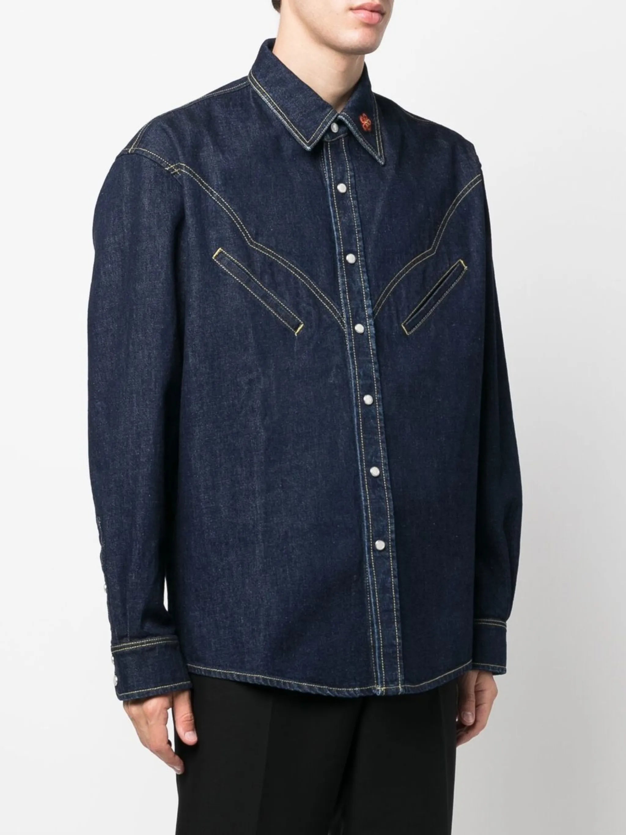Western-style denim shirt