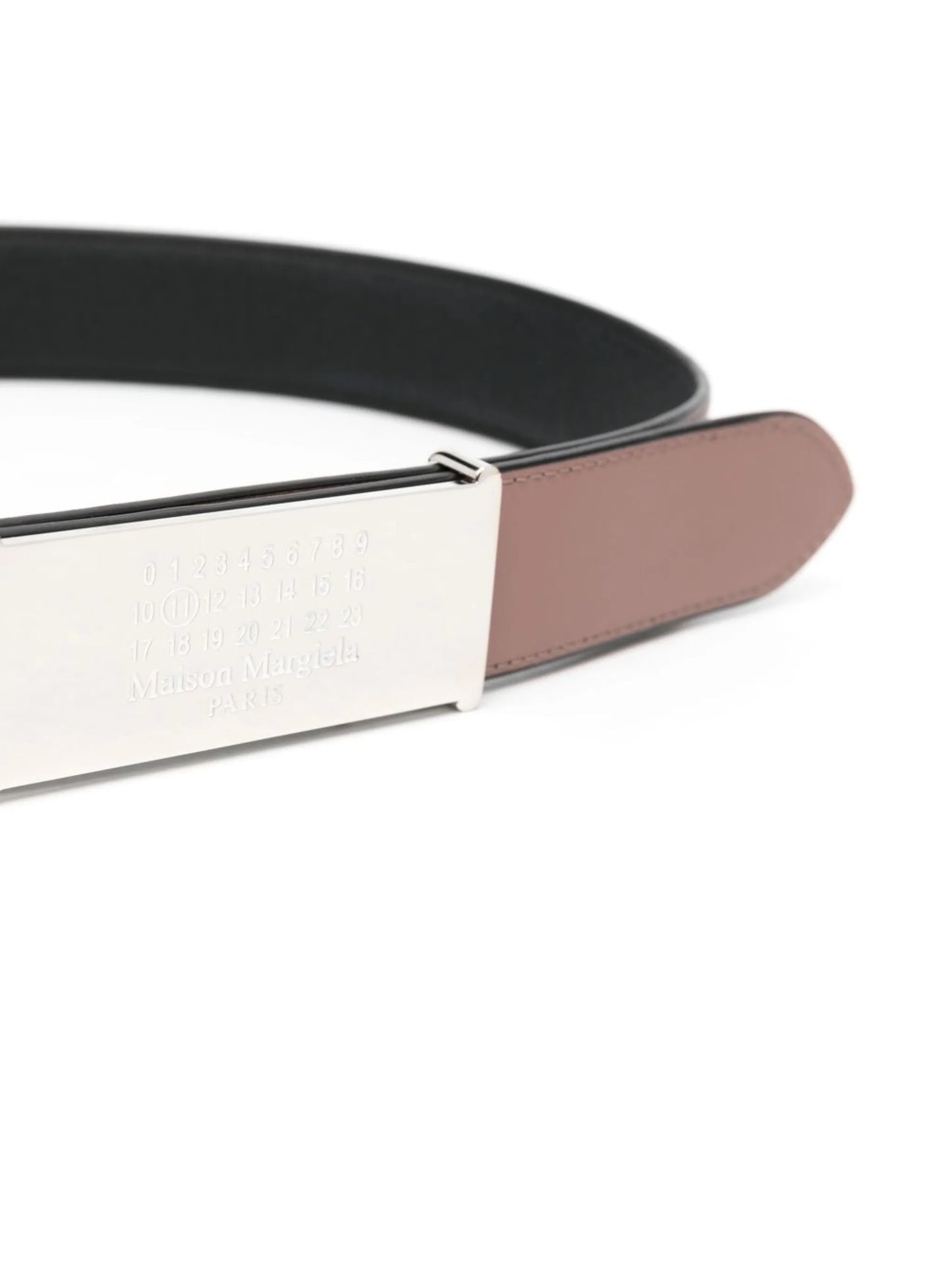 engraved-logo leather belt