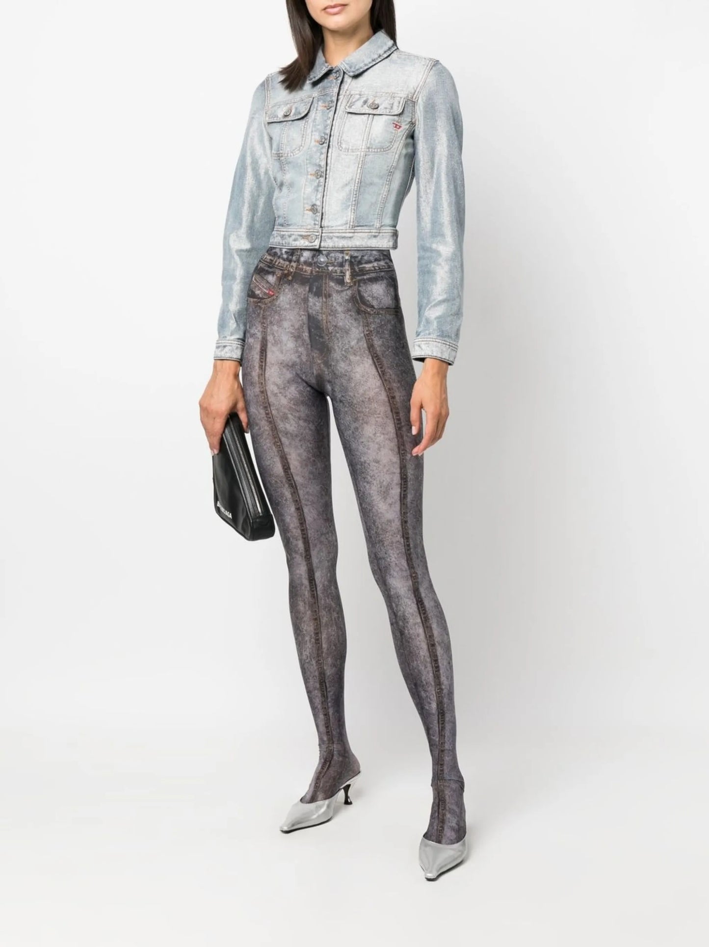De-Slimmy cropped denim jacket