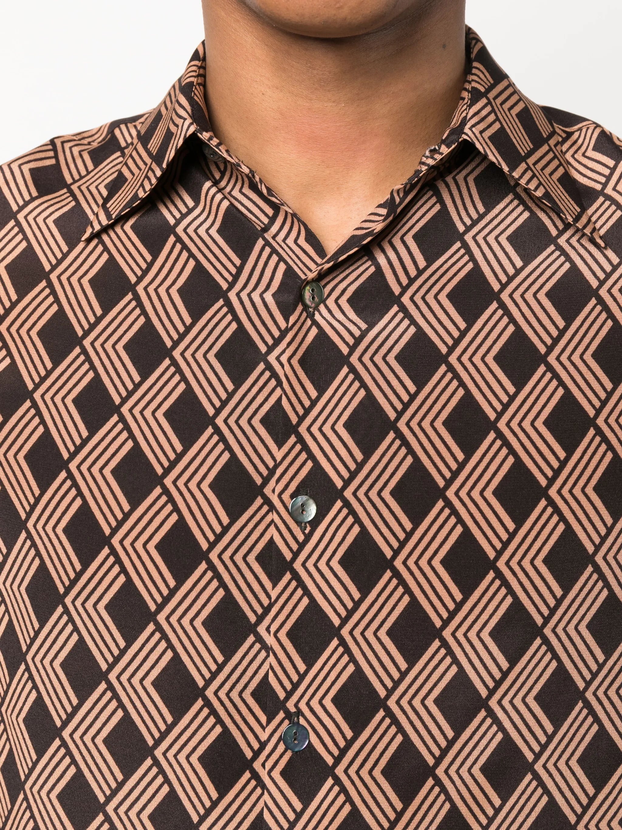 geometric-diamond-print shirt