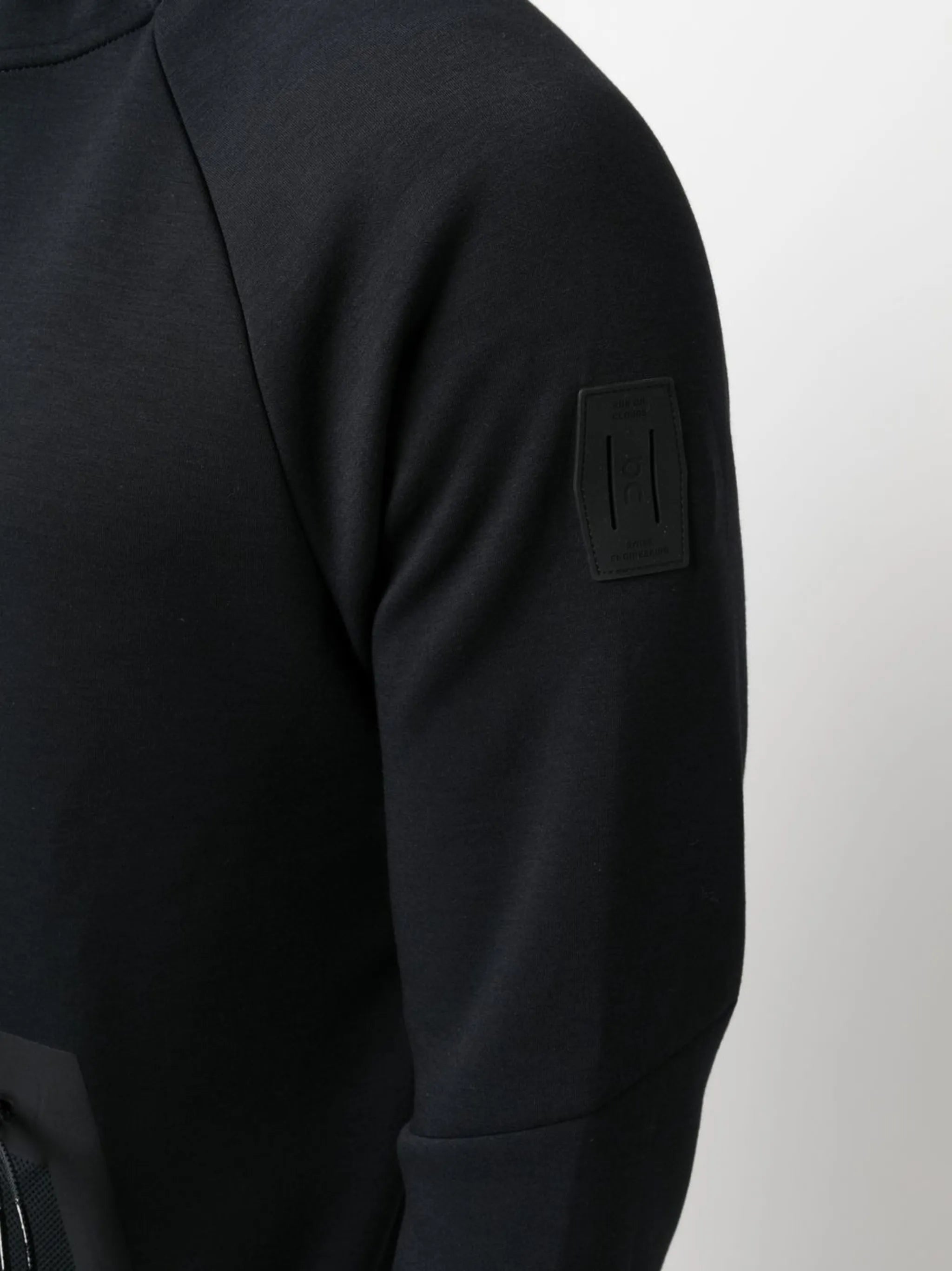 On Core hoodie