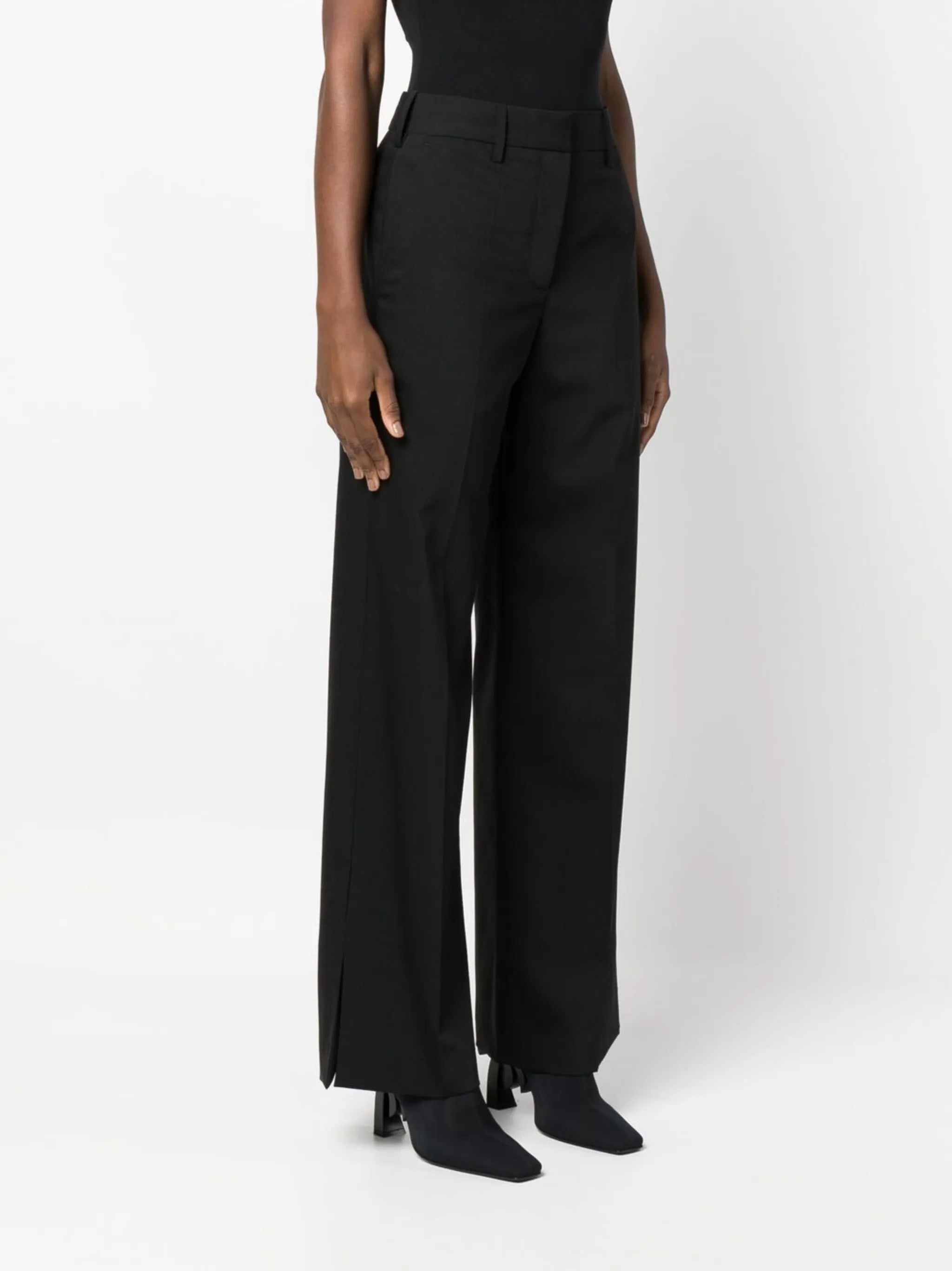 straight-leg tailored trousers