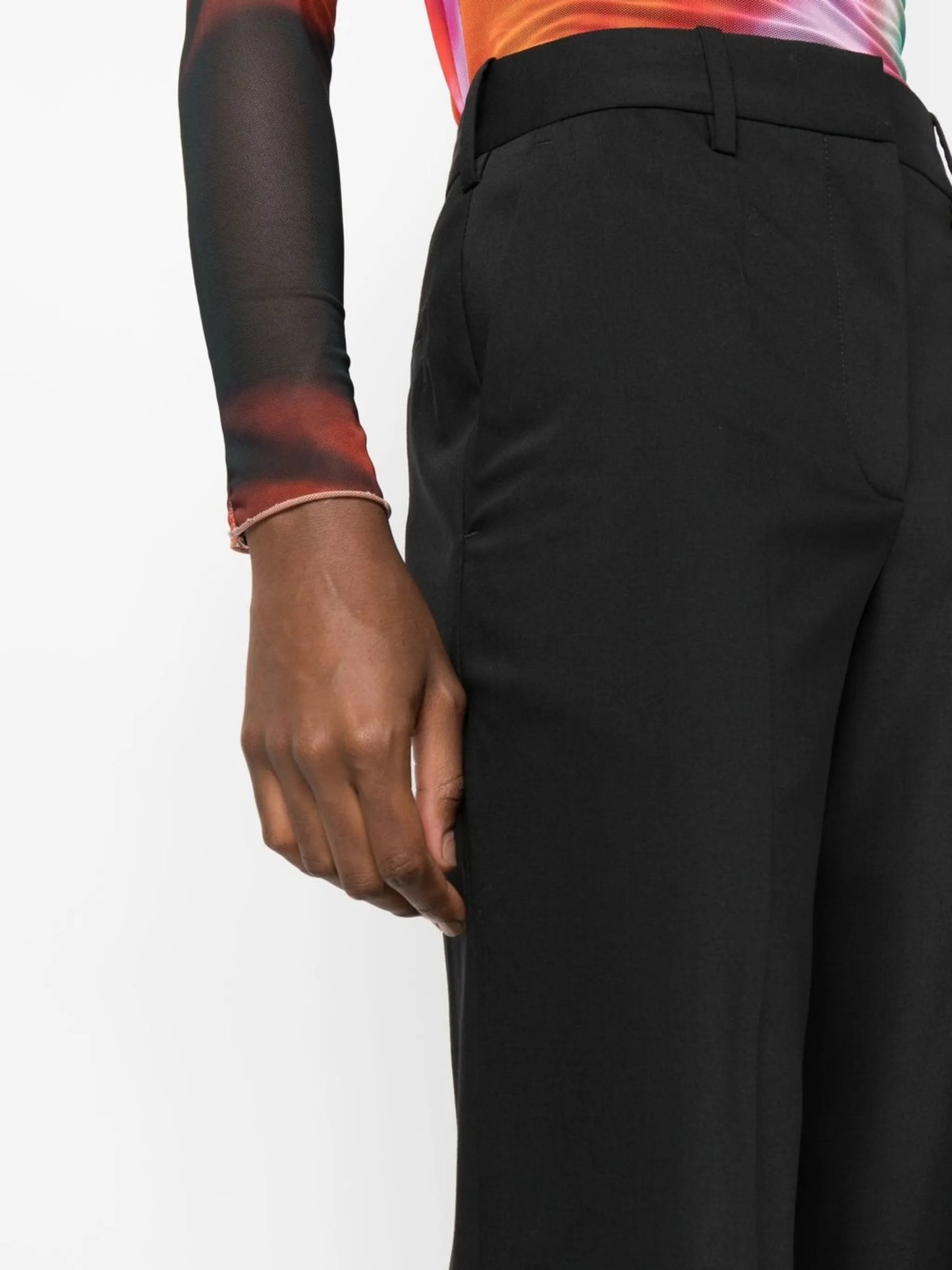 straight-leg tailored trousers