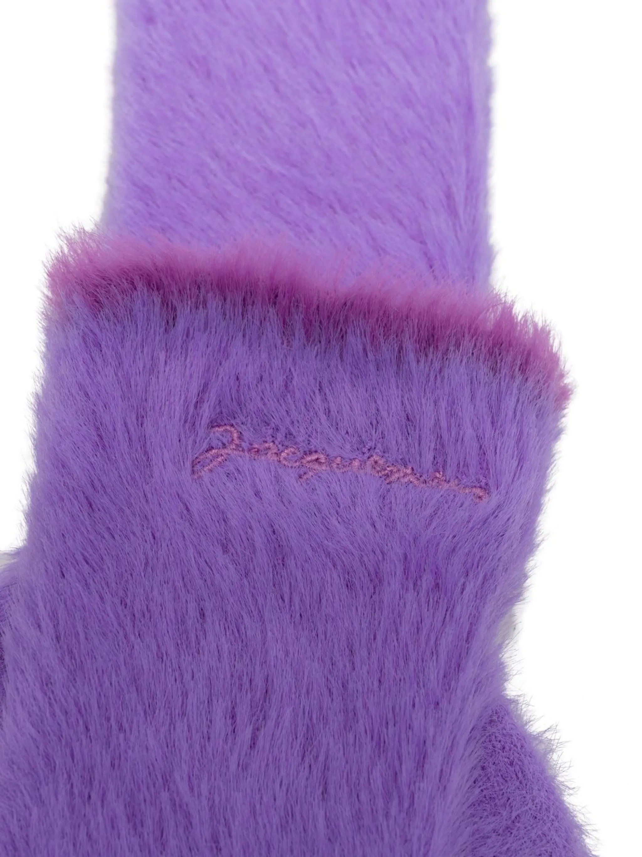 textured ankle socks