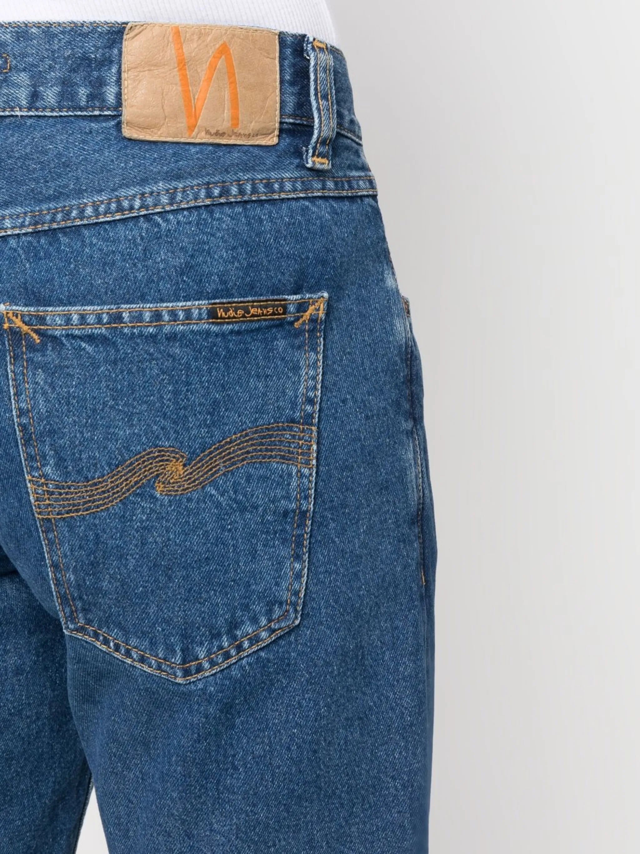 mid-rise straight-leg jeans