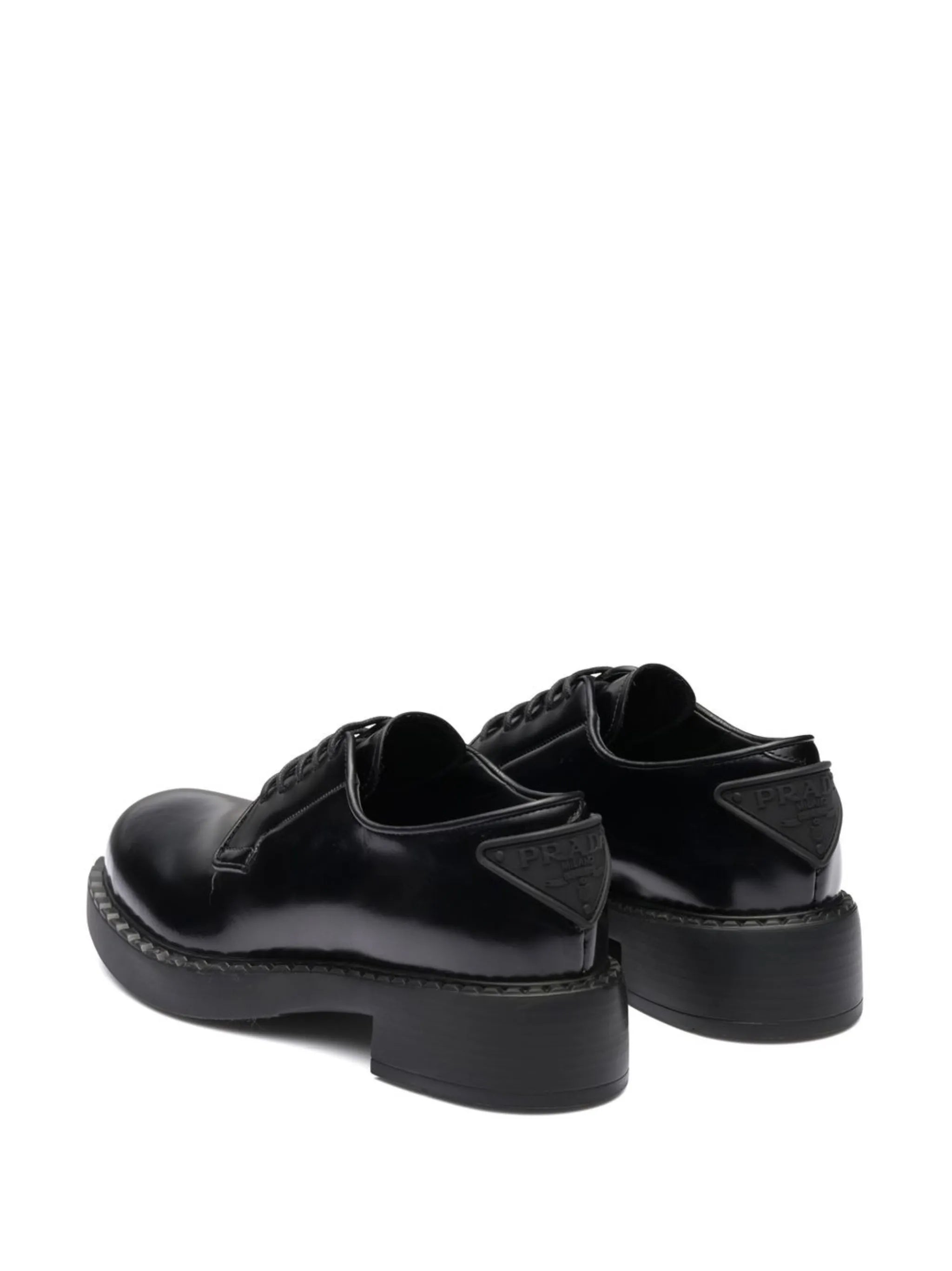 polished-finish lace-up shoes