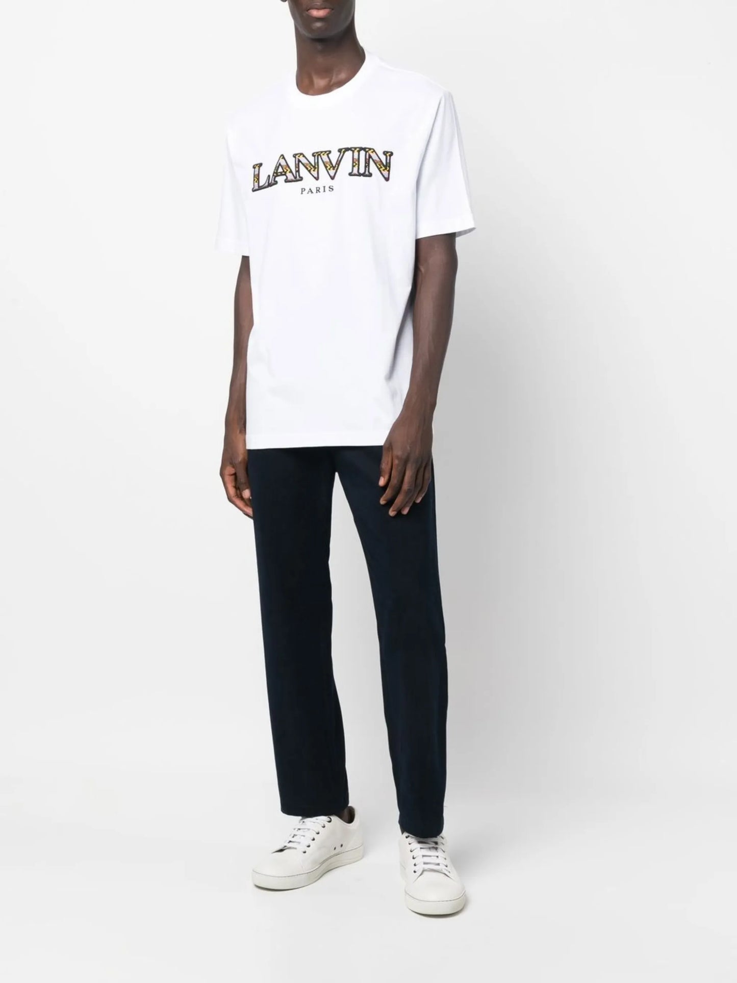 logo-embroidered T-shirt