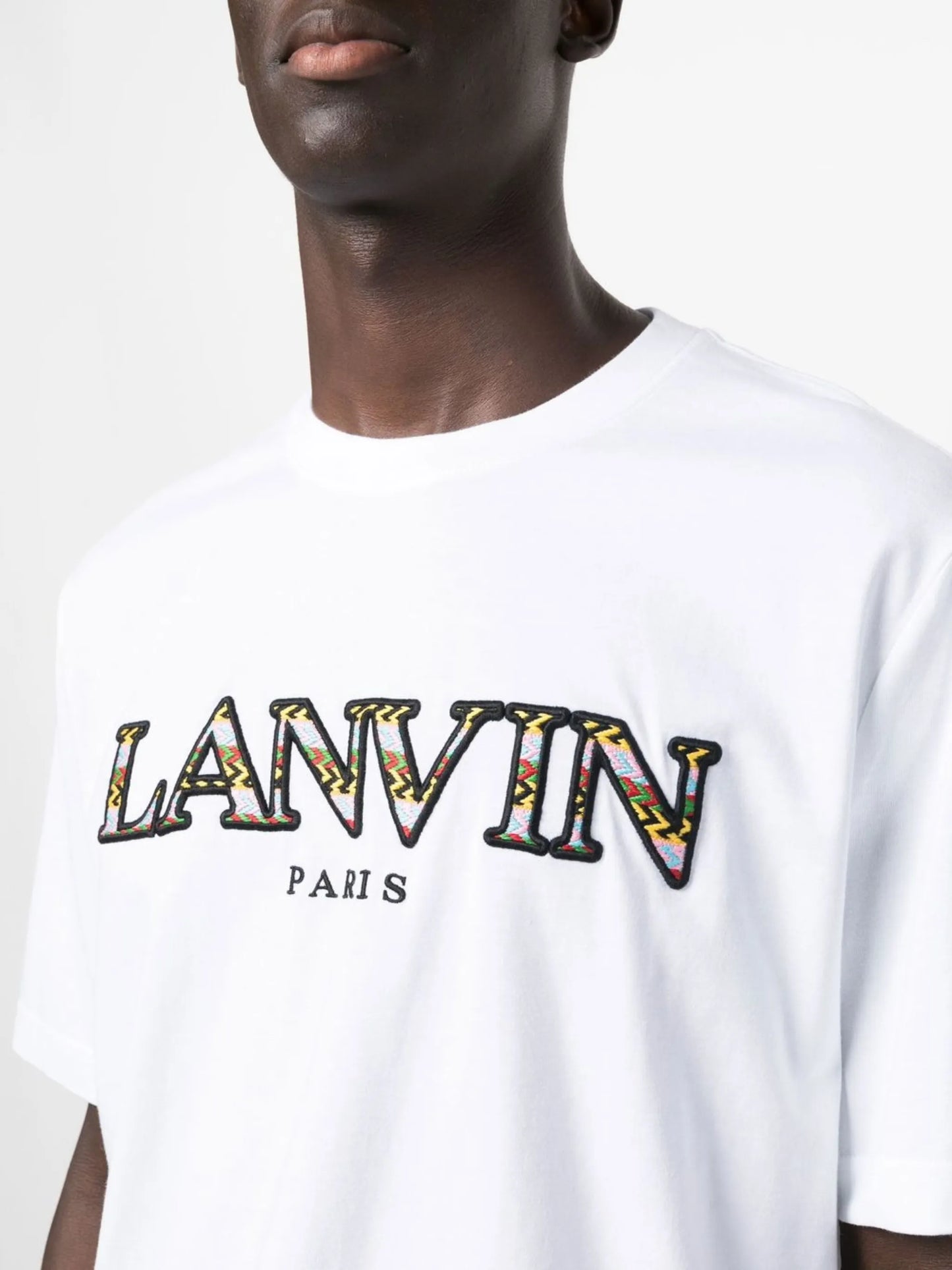 logo-embroidered T-shirt