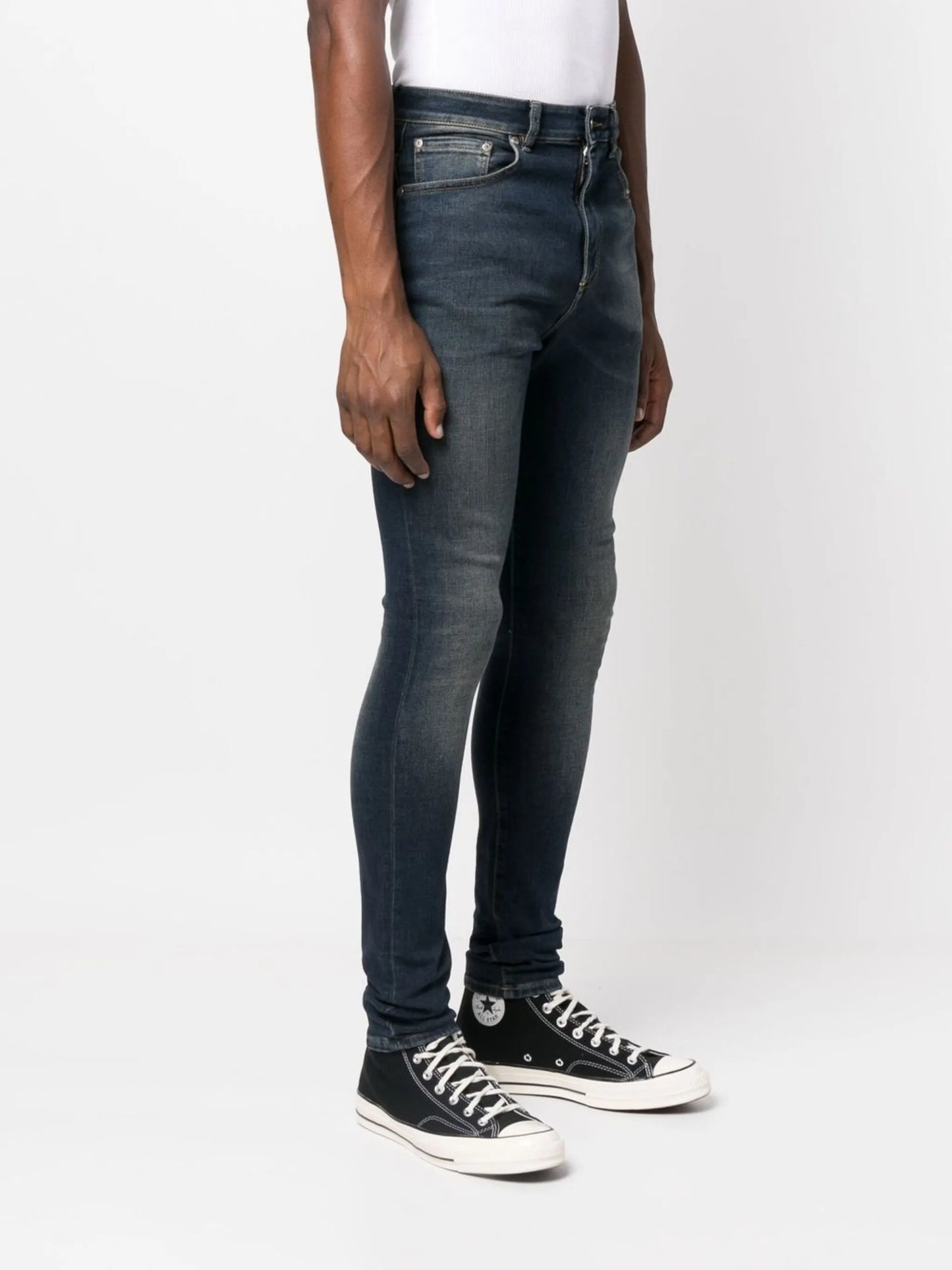 stonewashed slim-fit jeans