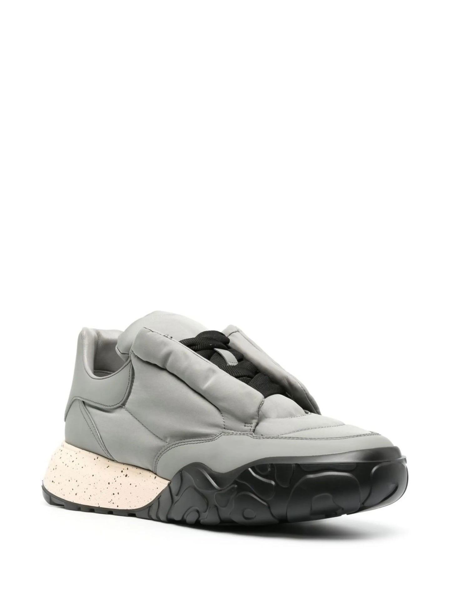 Court low-top sneakers