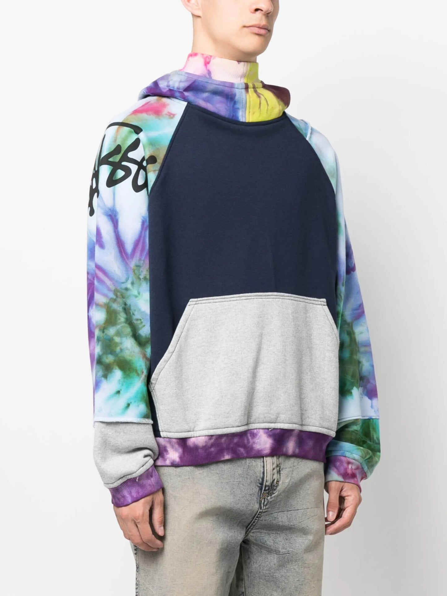 tie-dye raglan hoodie