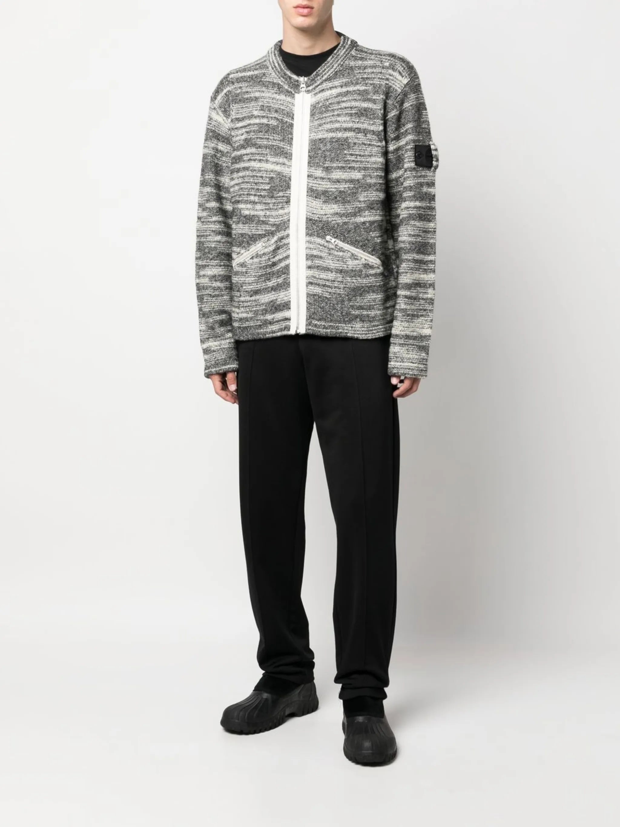 logo-patch crew-neck jumper