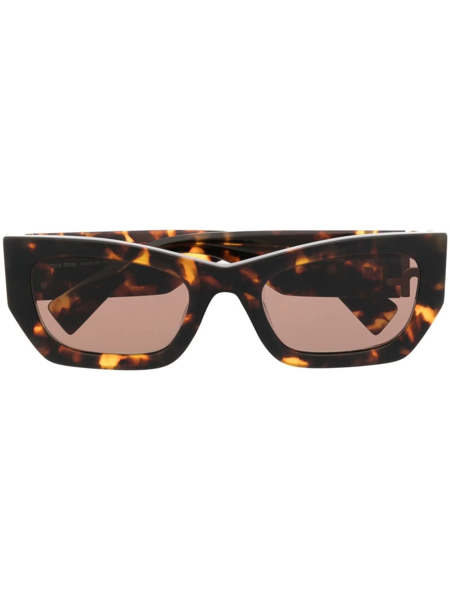 cat-eye frame sunglasses