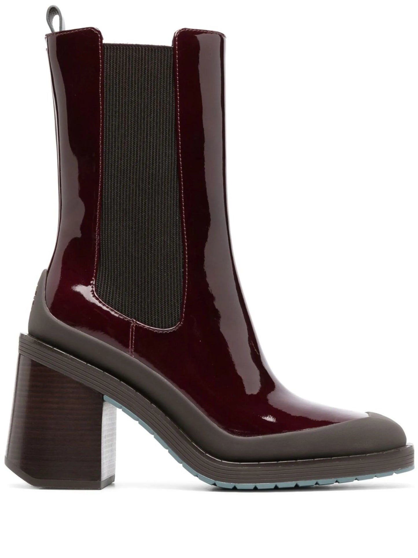 Expedition Chelsea boots