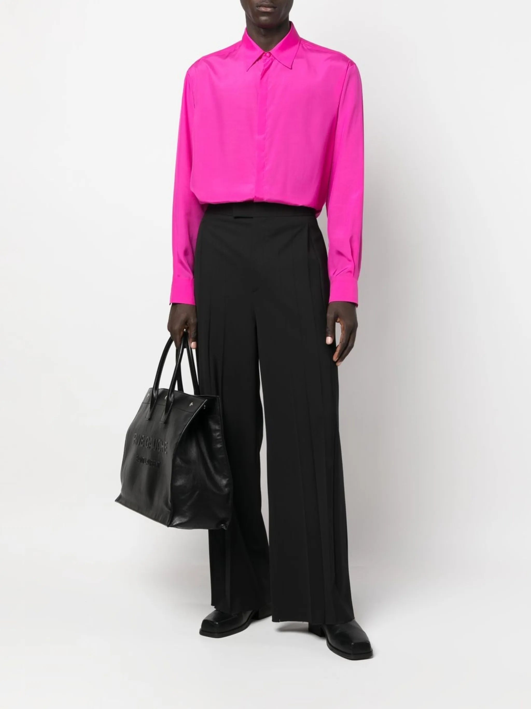 long-sleeve button-fastening shirt
