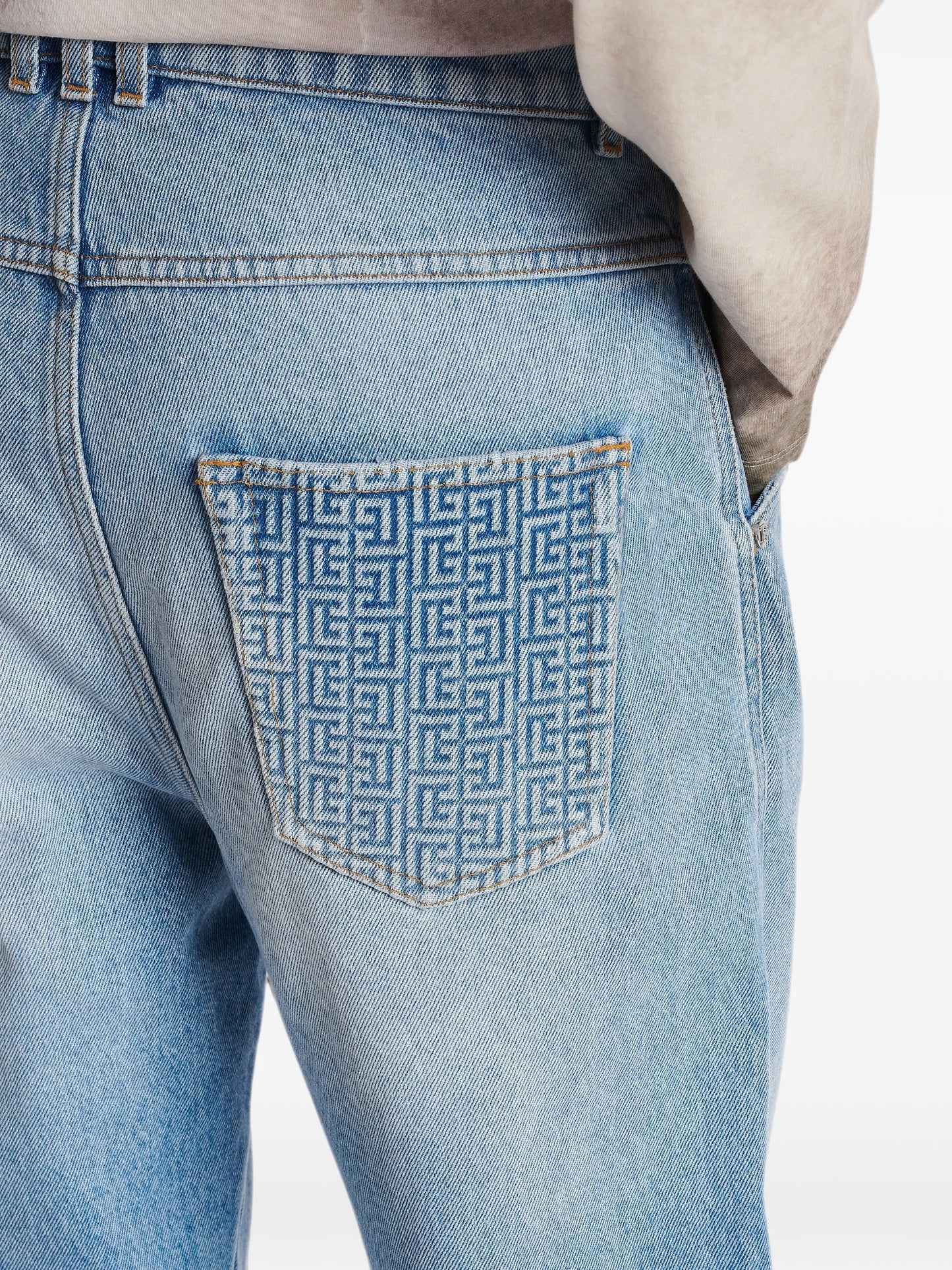 low-rise slim-fit jeans