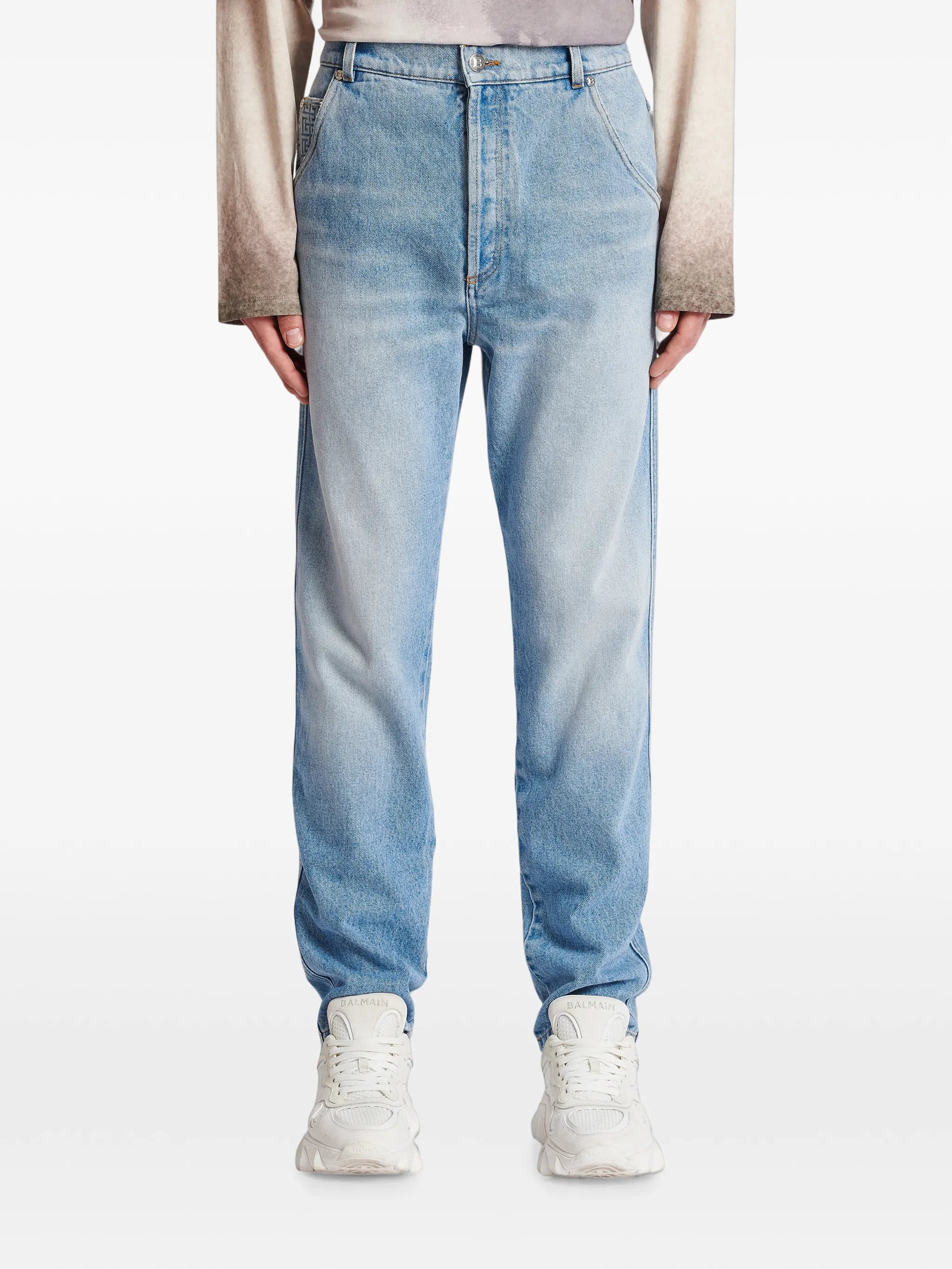 low-rise slim-fit jeans