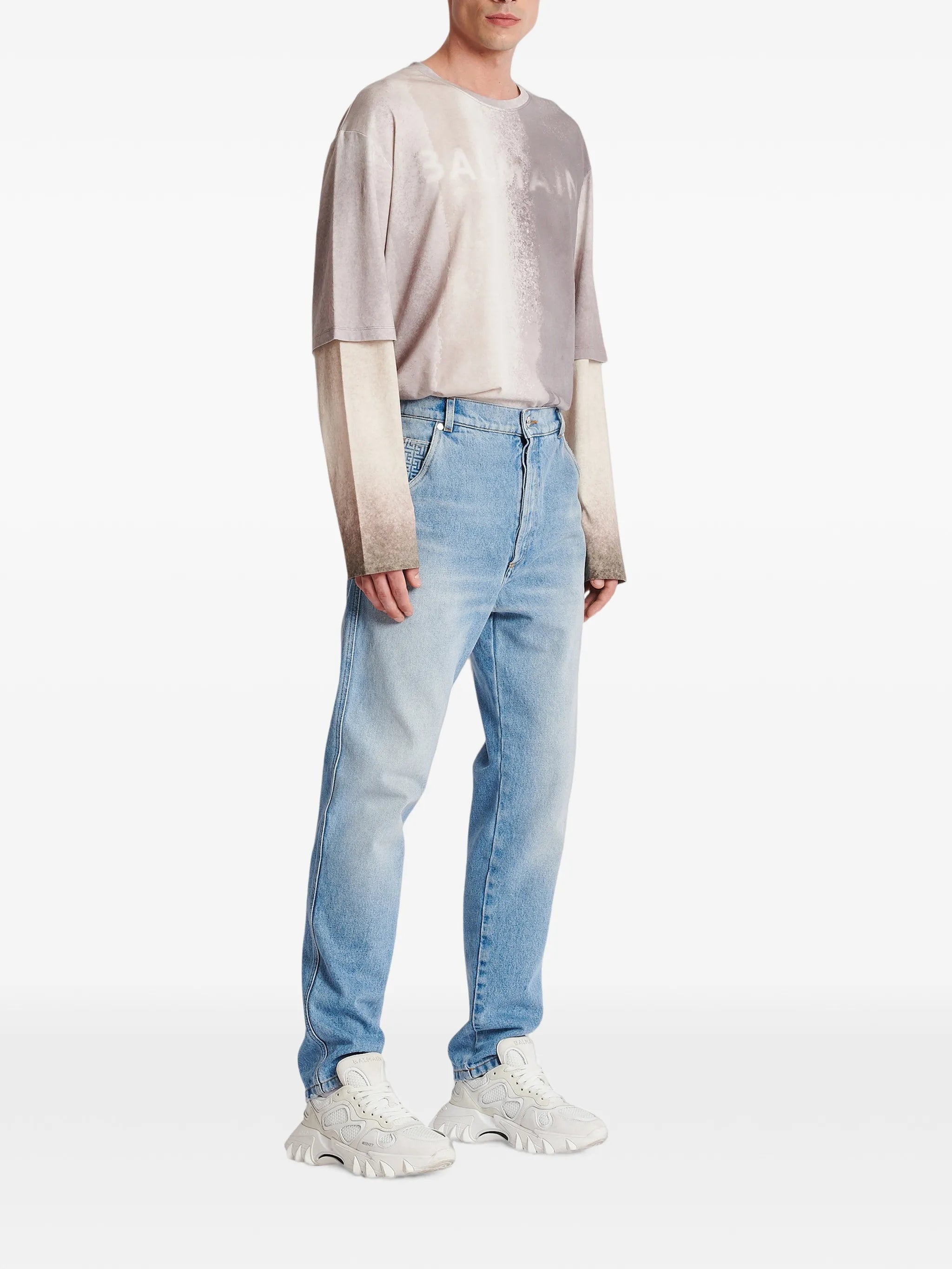low-rise slim-fit jeans