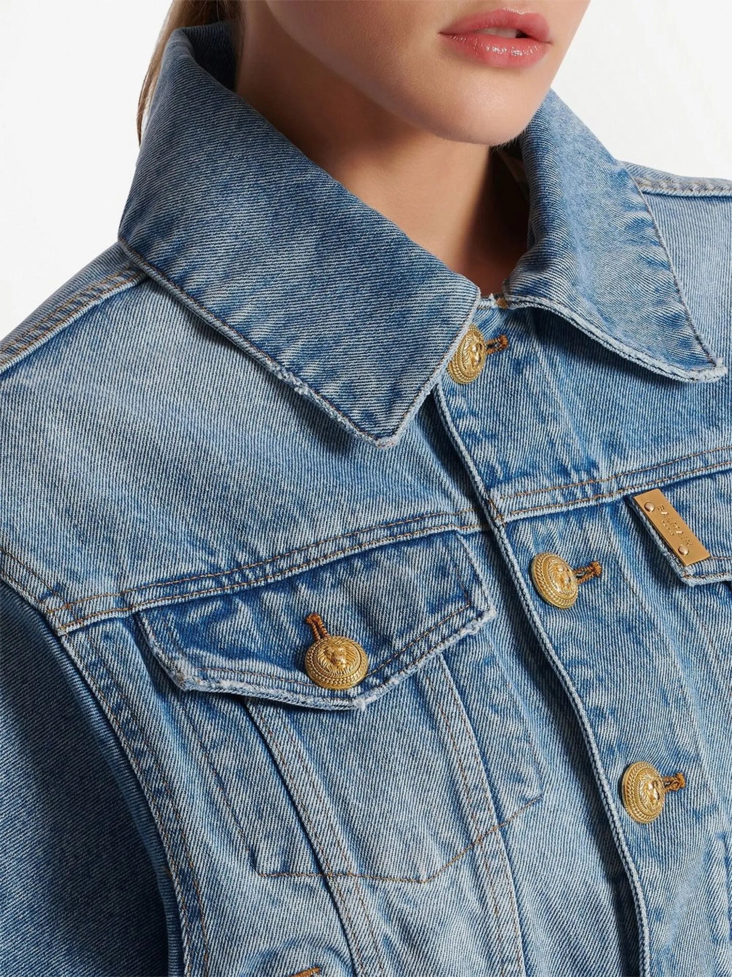 four-pocket cropped denim jacket