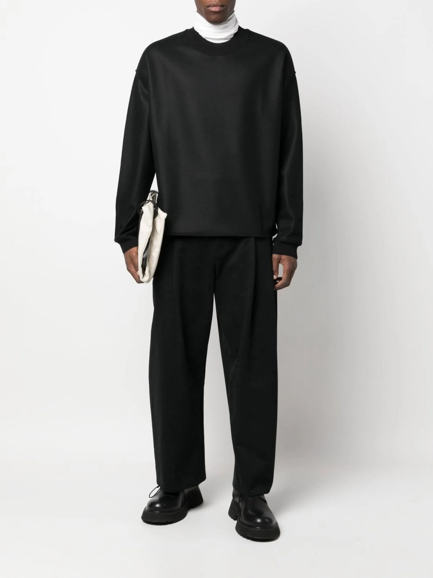 long-sleeve crew-neck sweatshirt