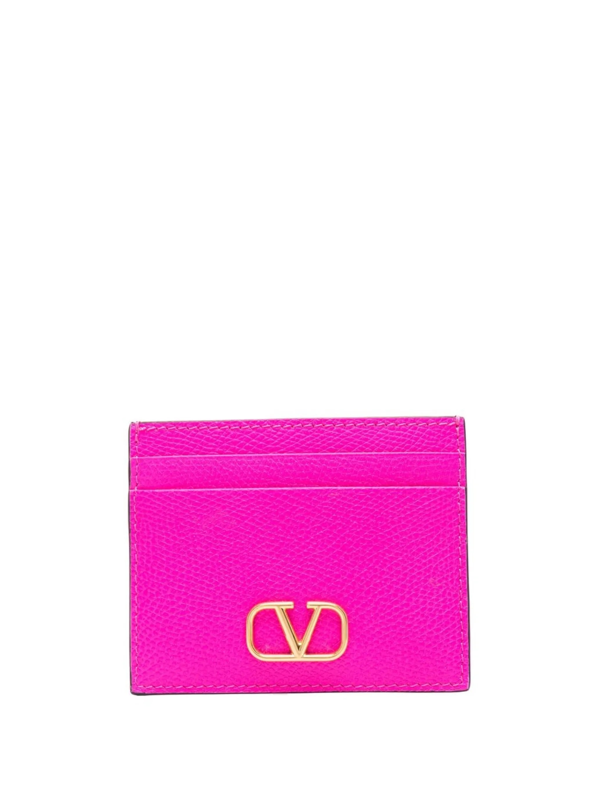 V-logo pebbled cardholder