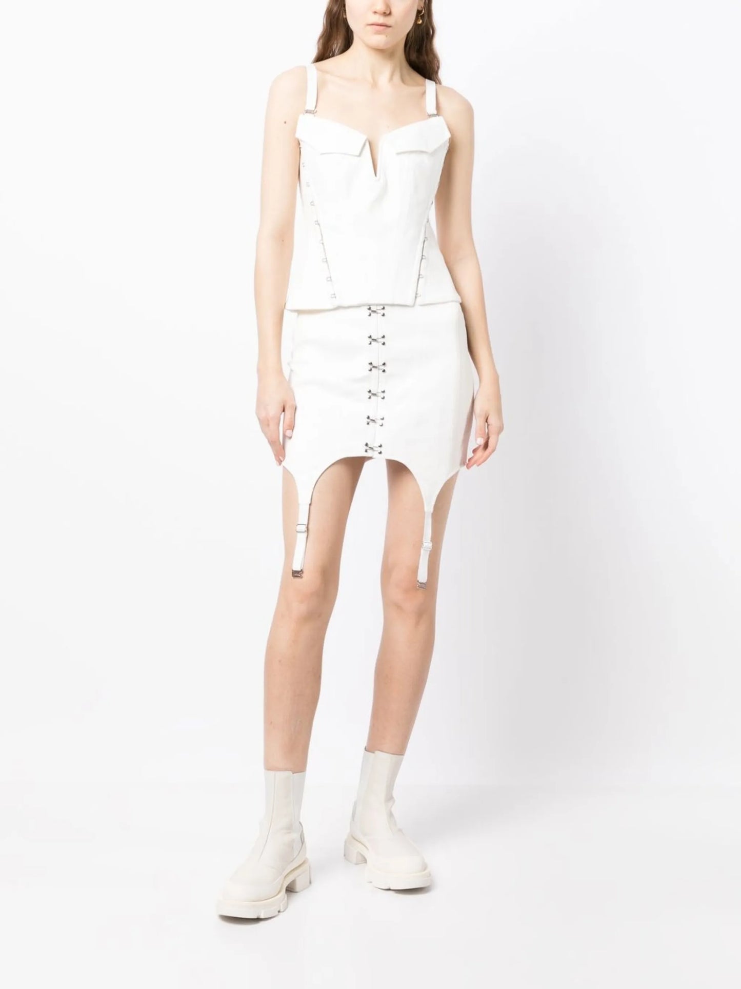 pocket hook-and-eye corset