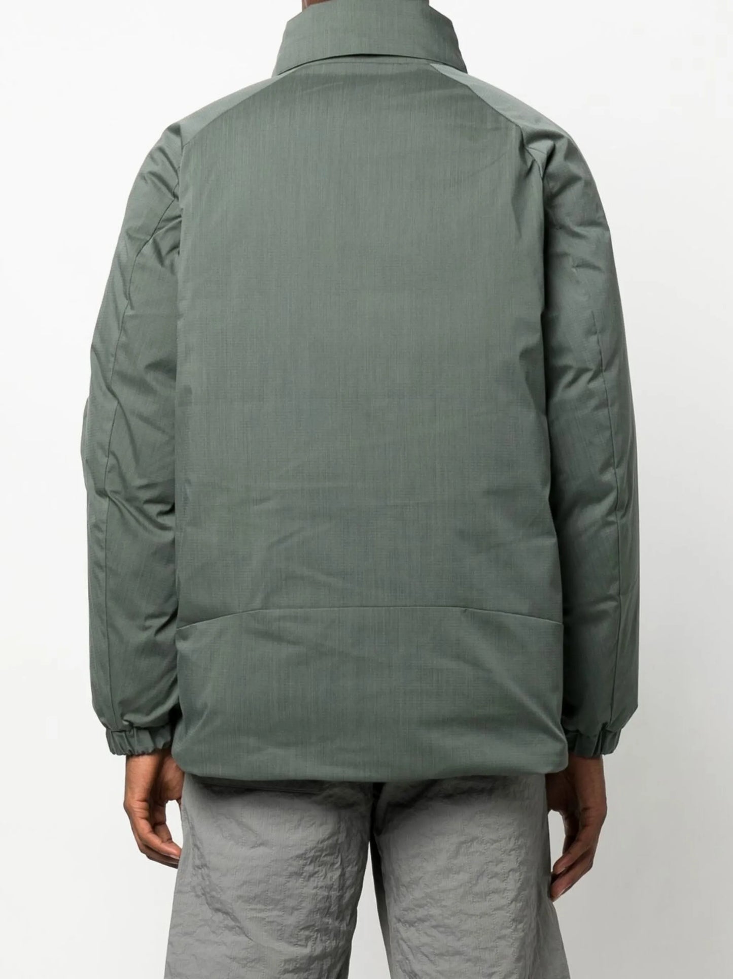 2L hooded performance jacket