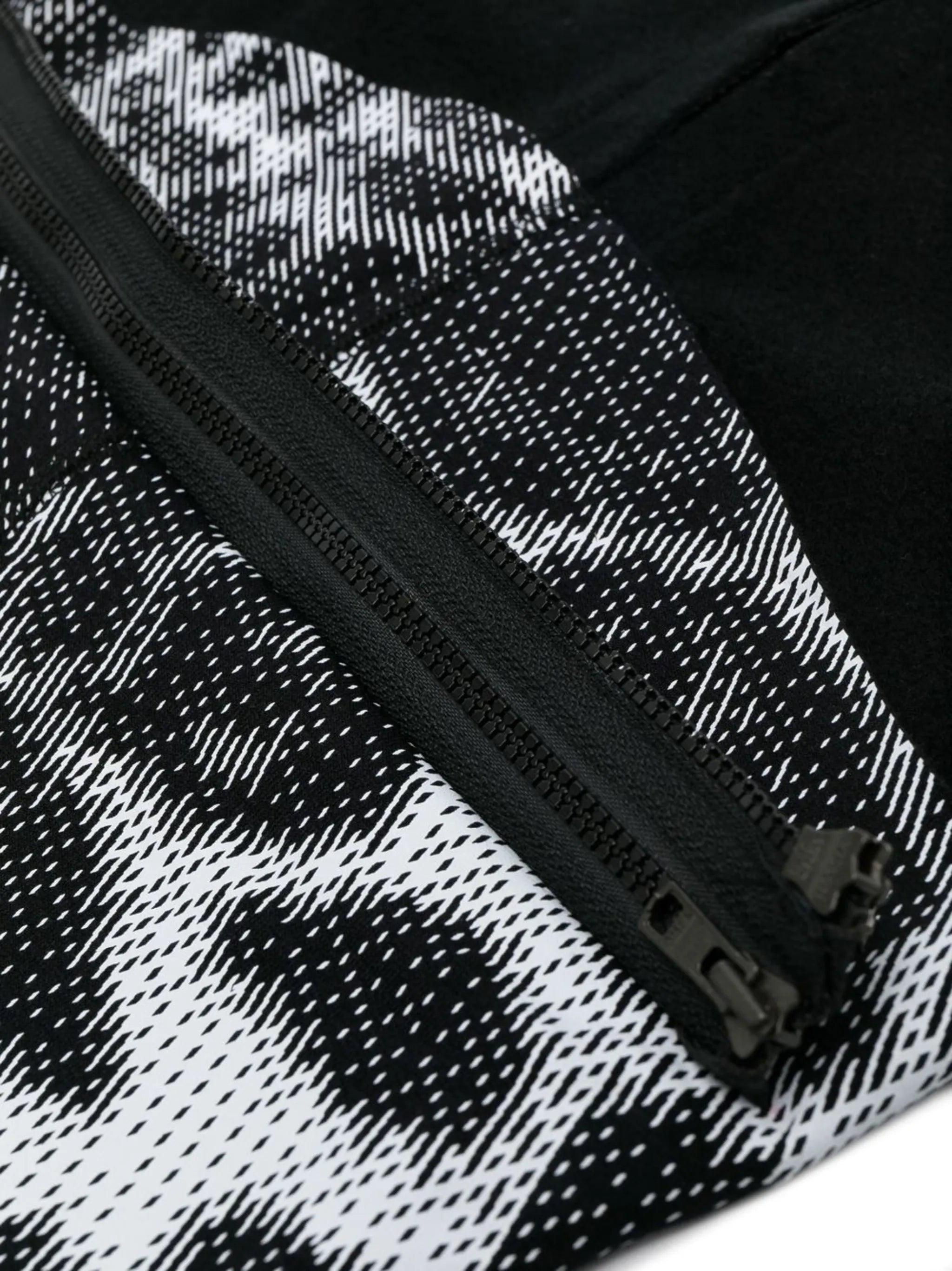 zip-up neck warmer