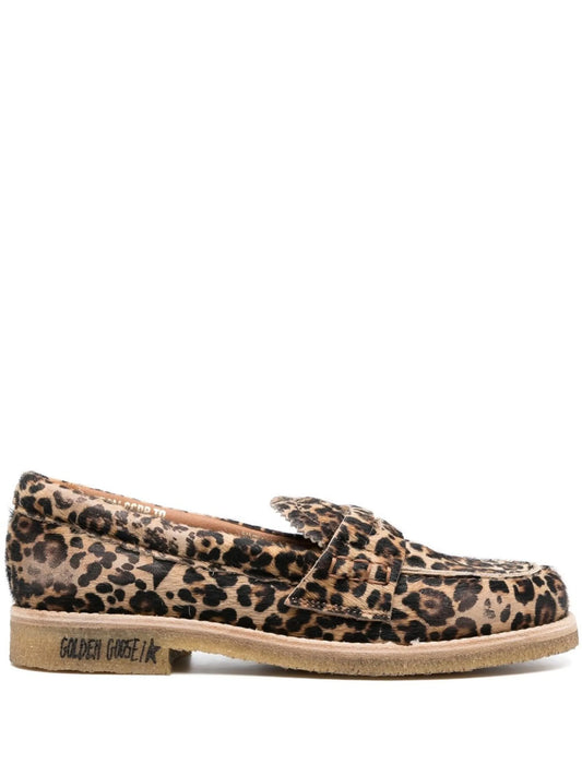 leopard-print round-toe loafers