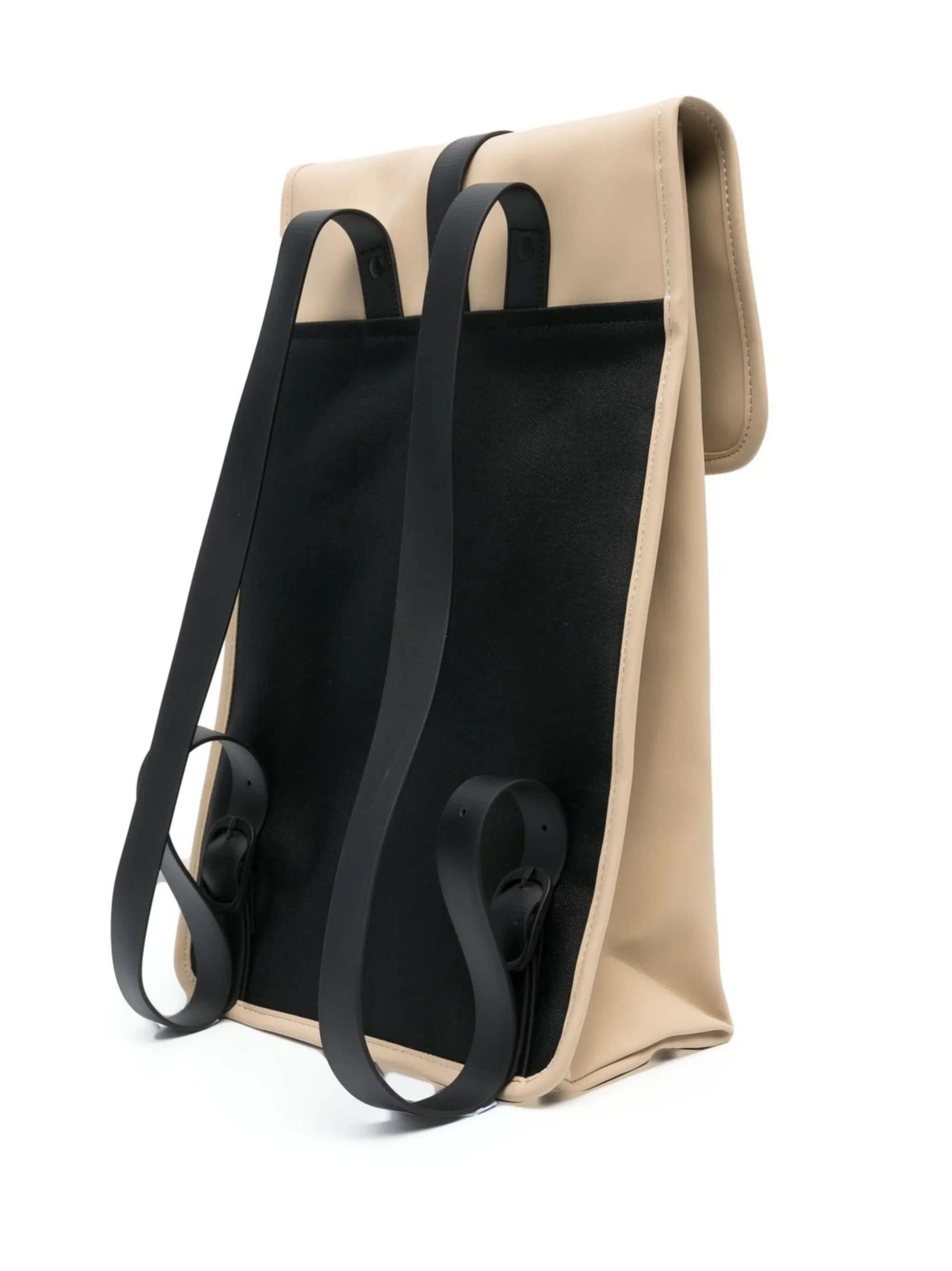 buckle-fastened flat backpack