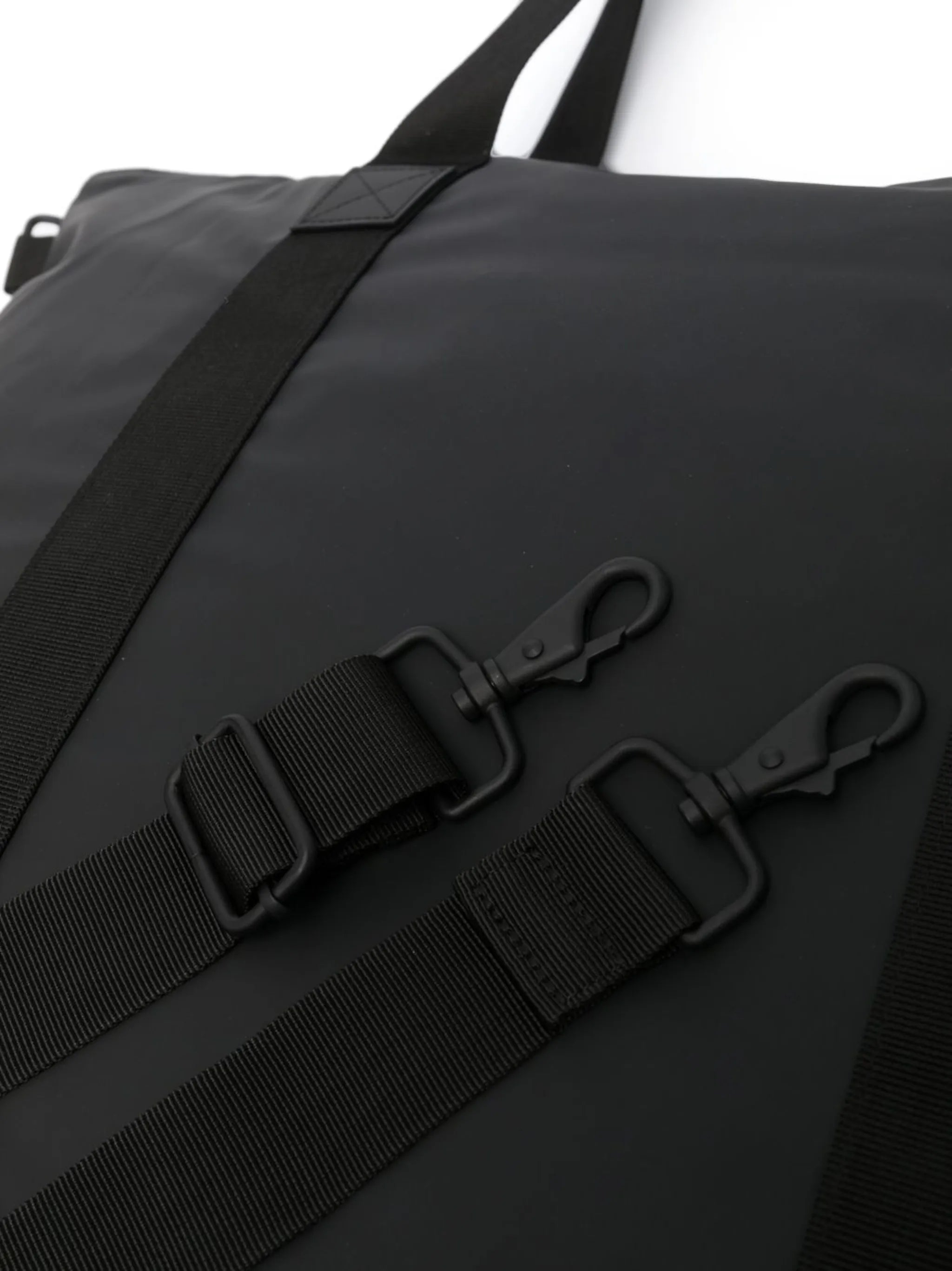 matte-finish zipped tote bag