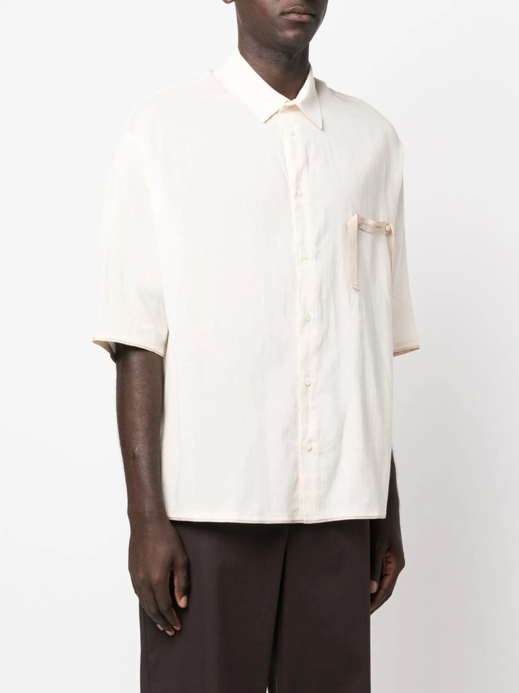 embroidered-logo short-sleeve shirt