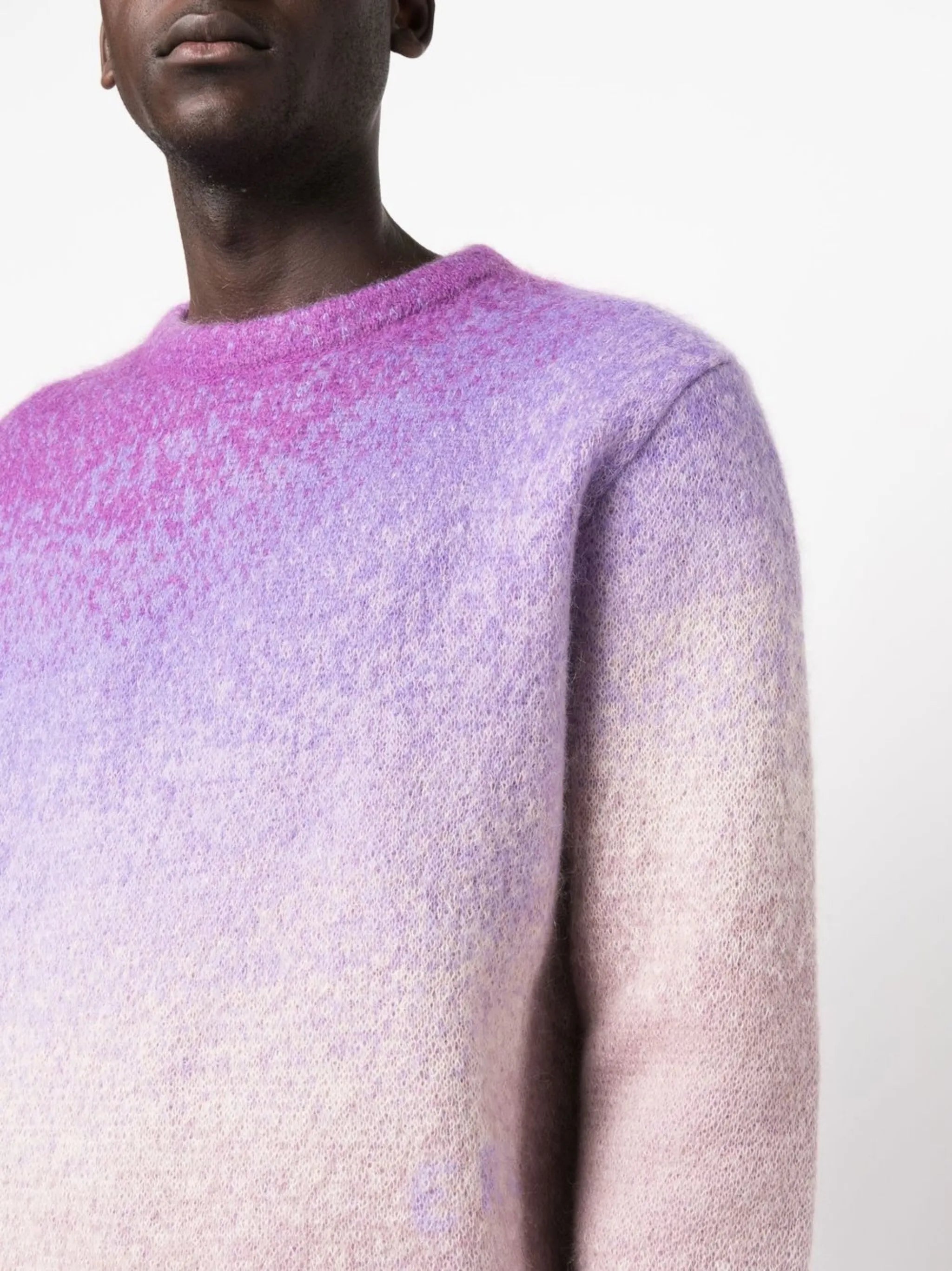 gradient-effect crew neck jumper