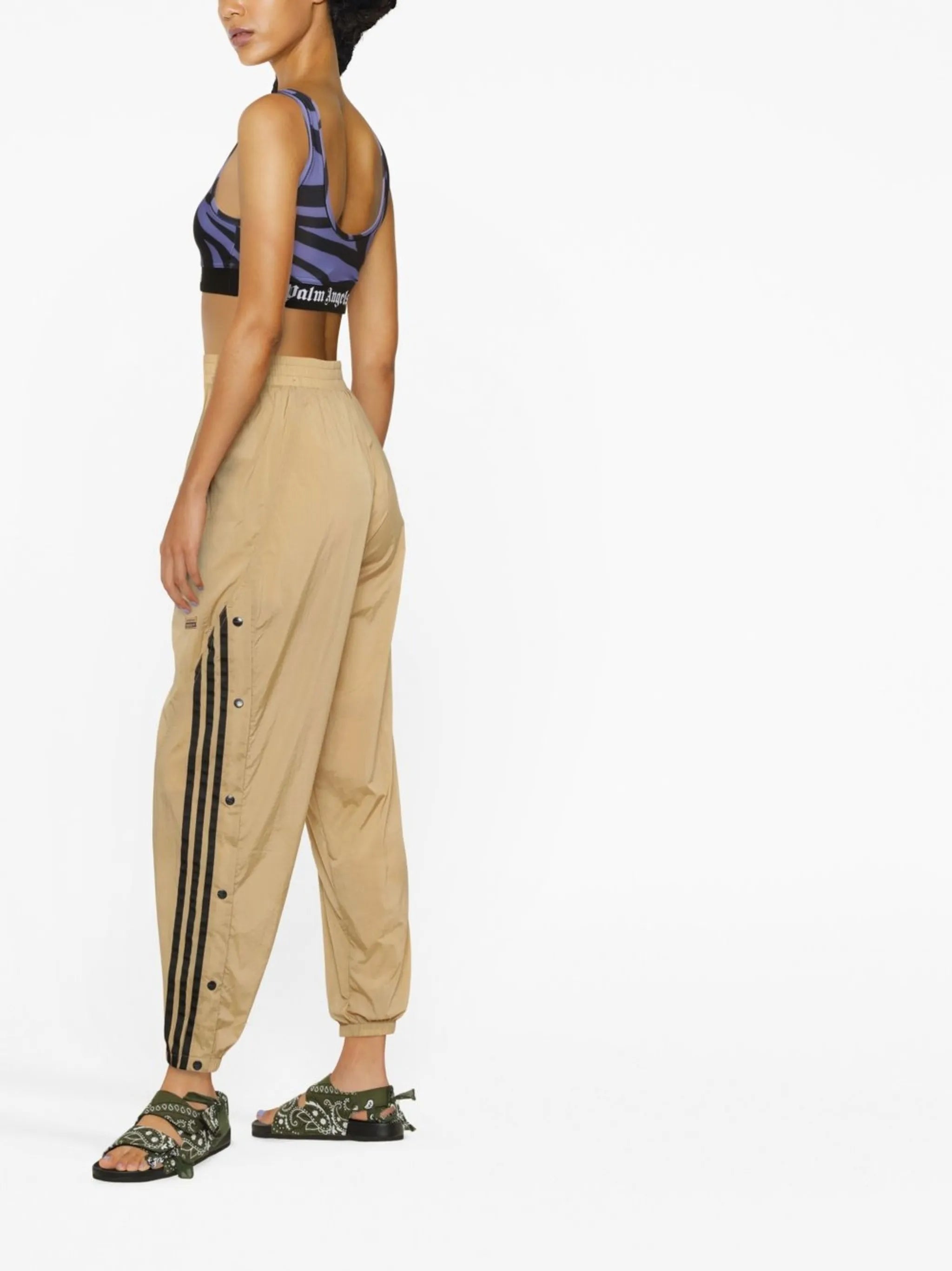 logo-band crop top