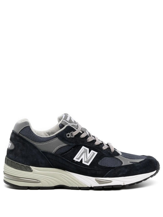 logo-patch lace-up sneakers