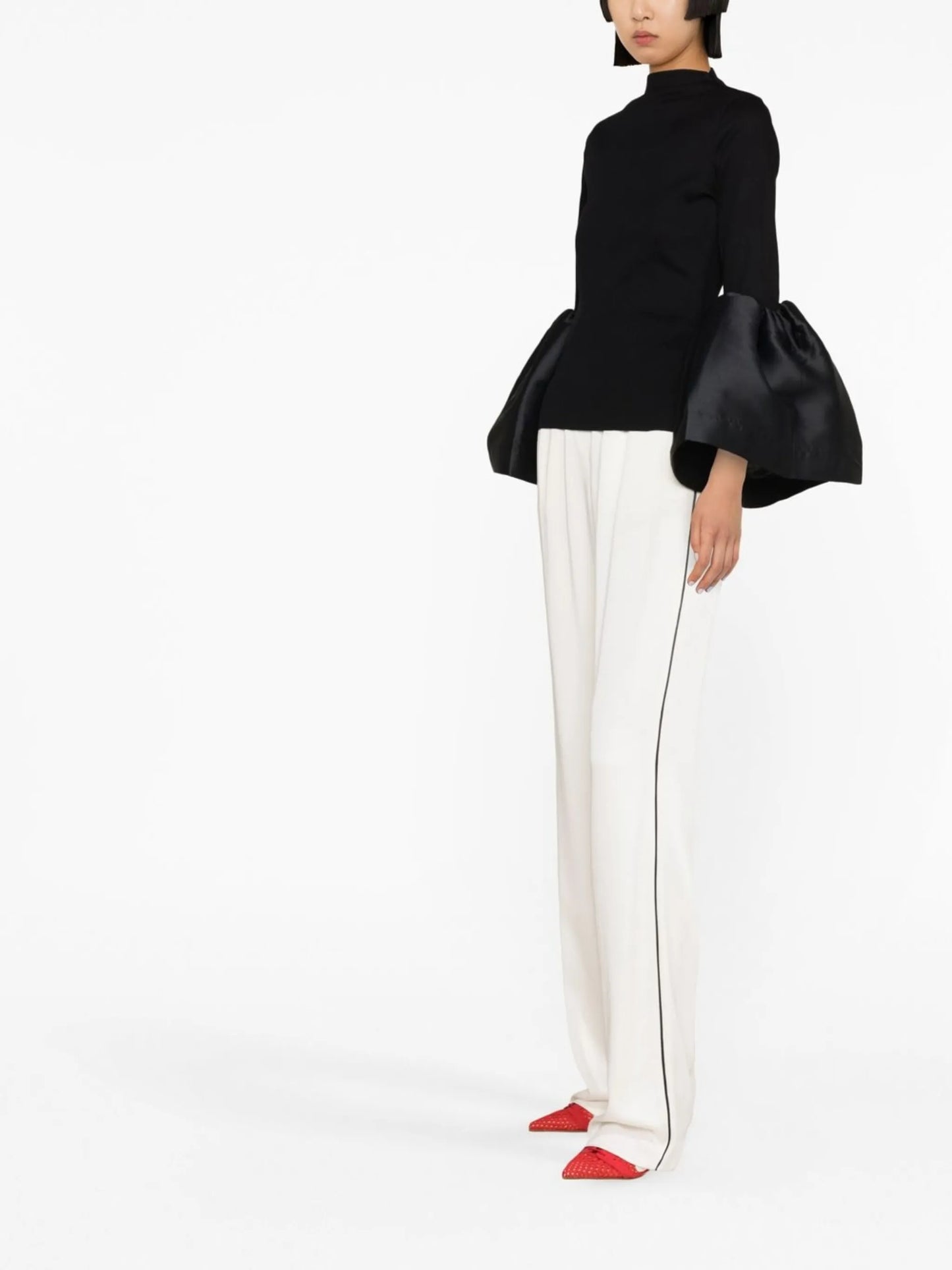 puff-sleeve ribbed top