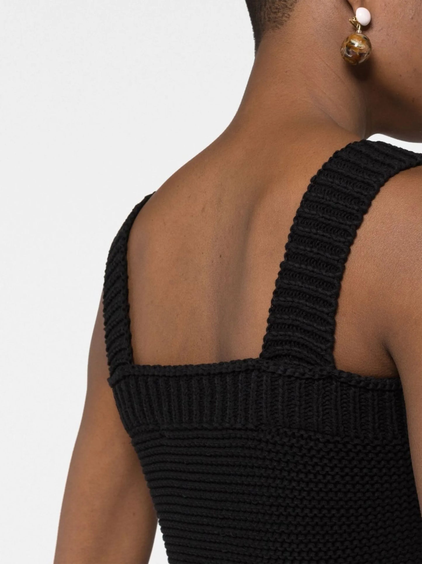 sleeveless knitted vest