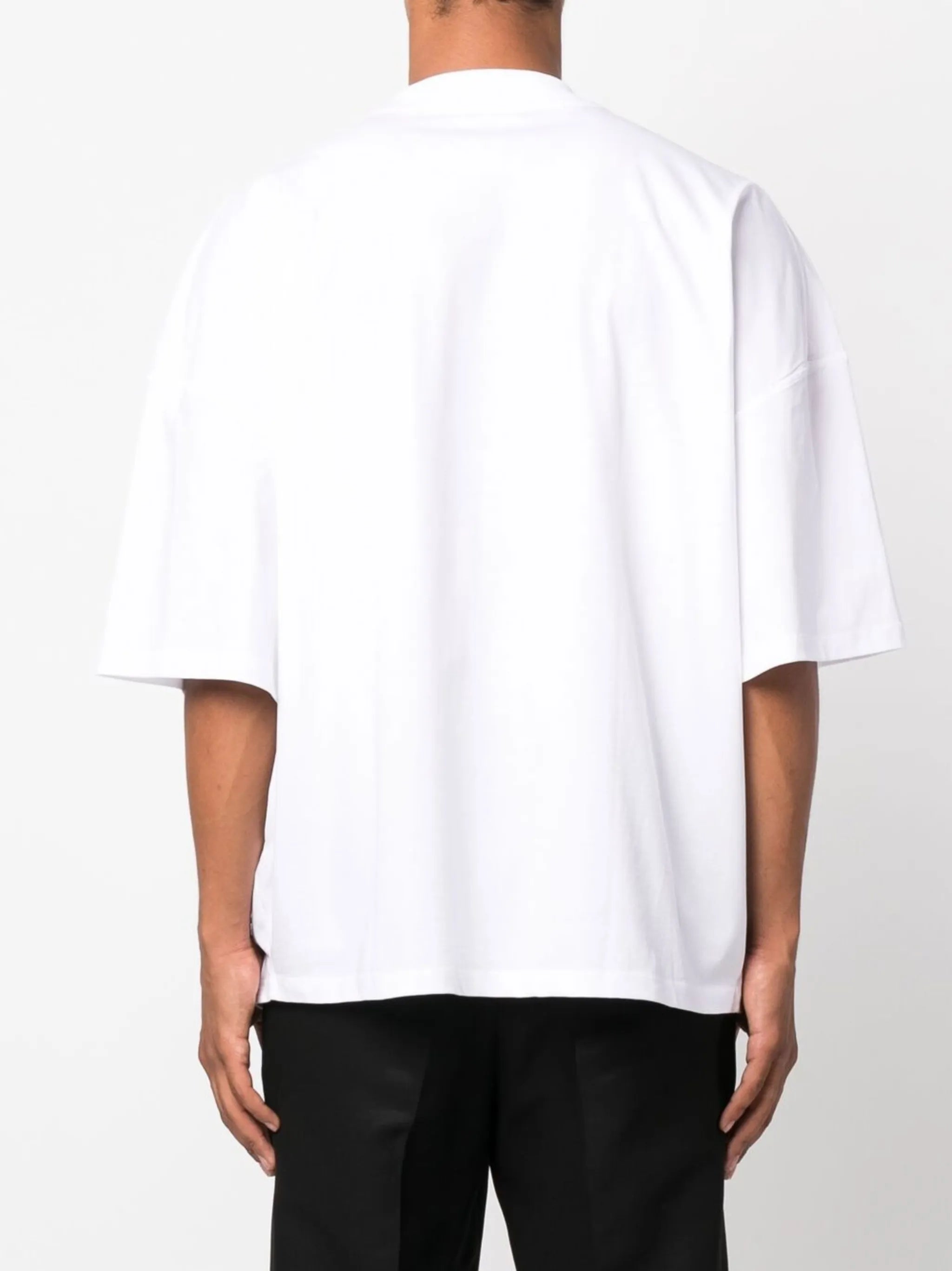short-sleeved cotton T-shirt