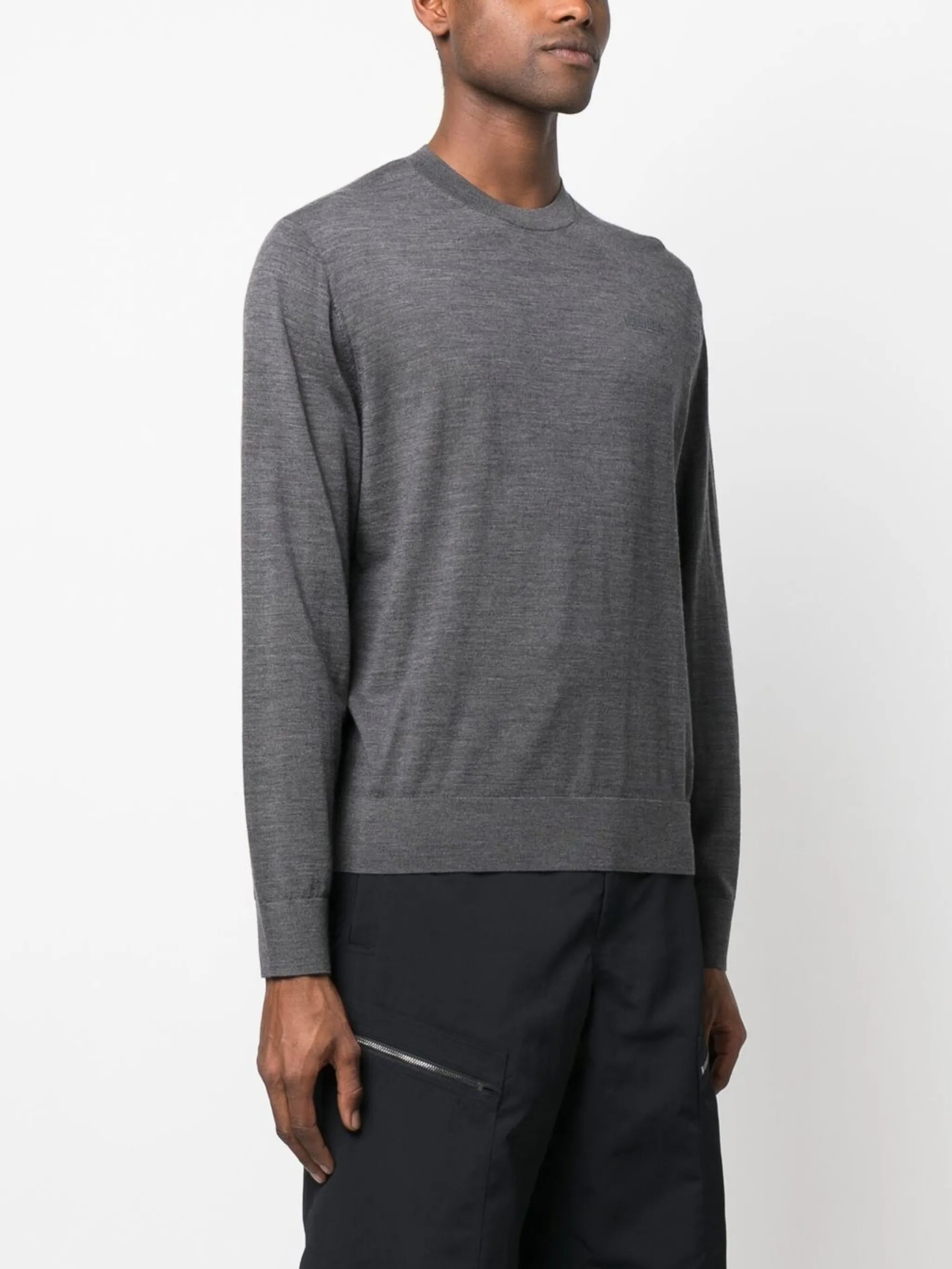 logo-print knitted jumper