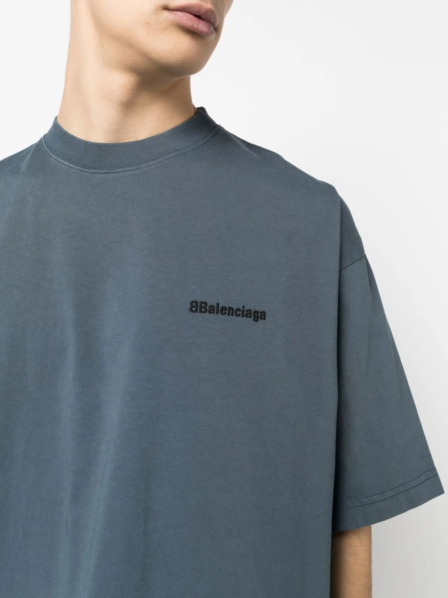 logo-print short-sleeve T-shirt